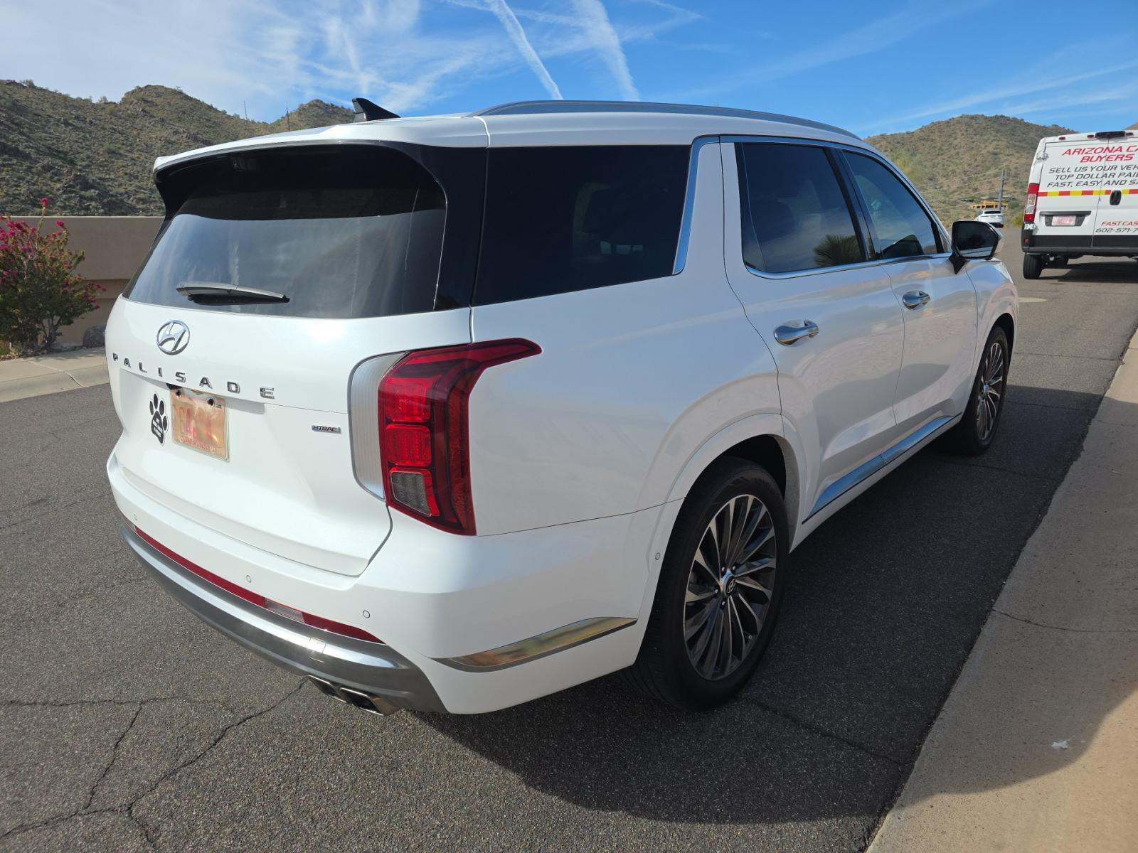 HYUNDAI CALLIGRAPHY - 3