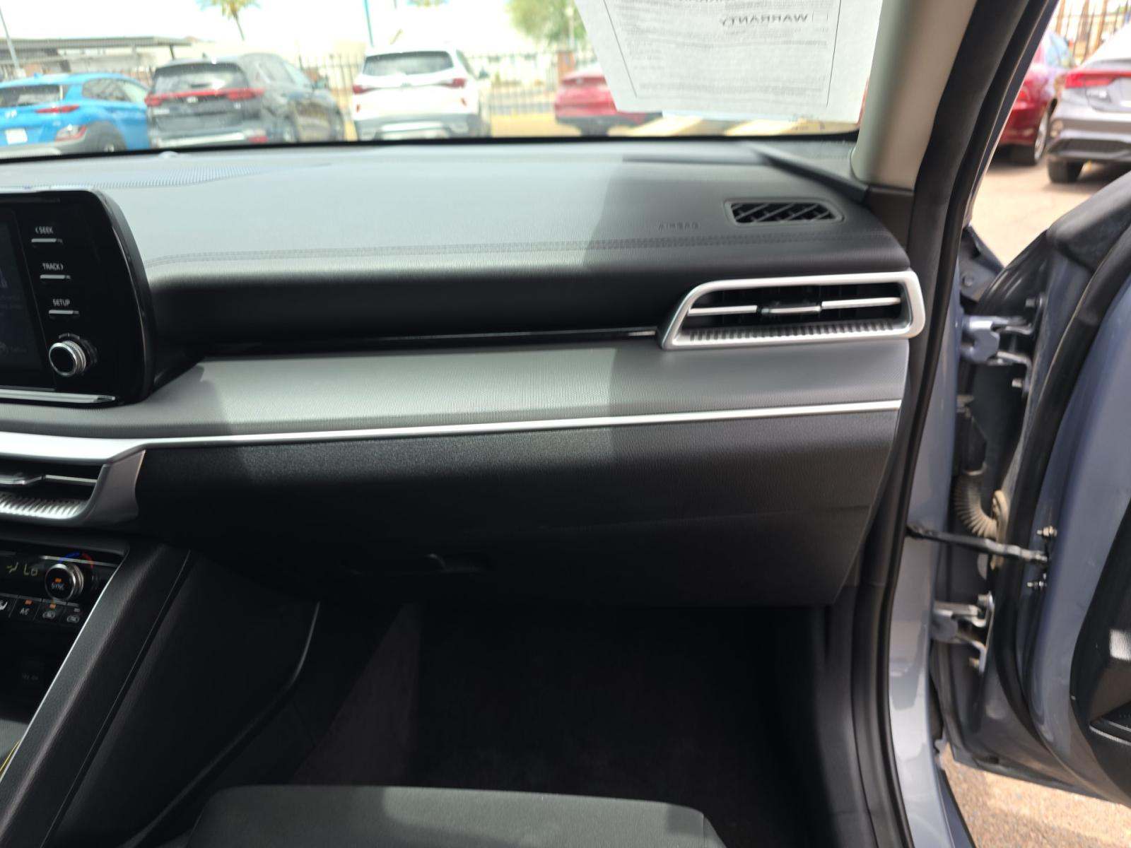 2022 Kia K5 LXS FWD