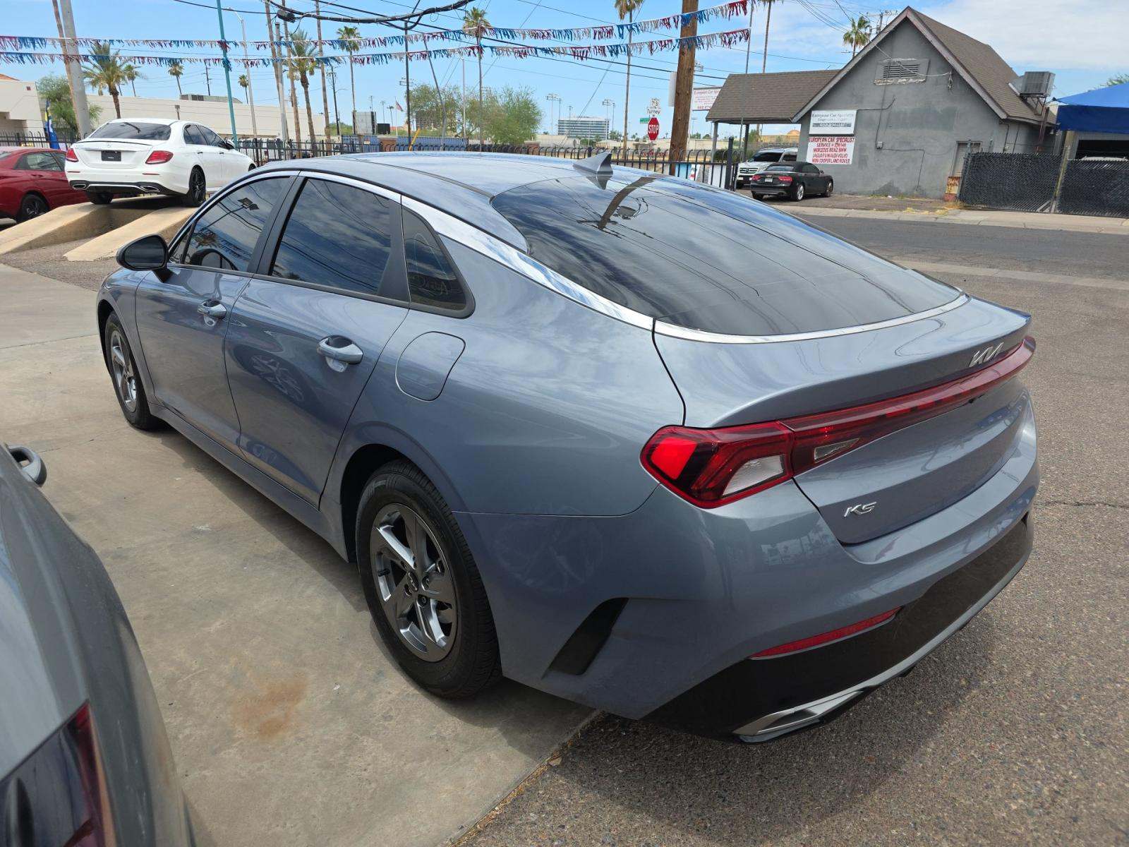 2022 Kia K5 LXS FWD