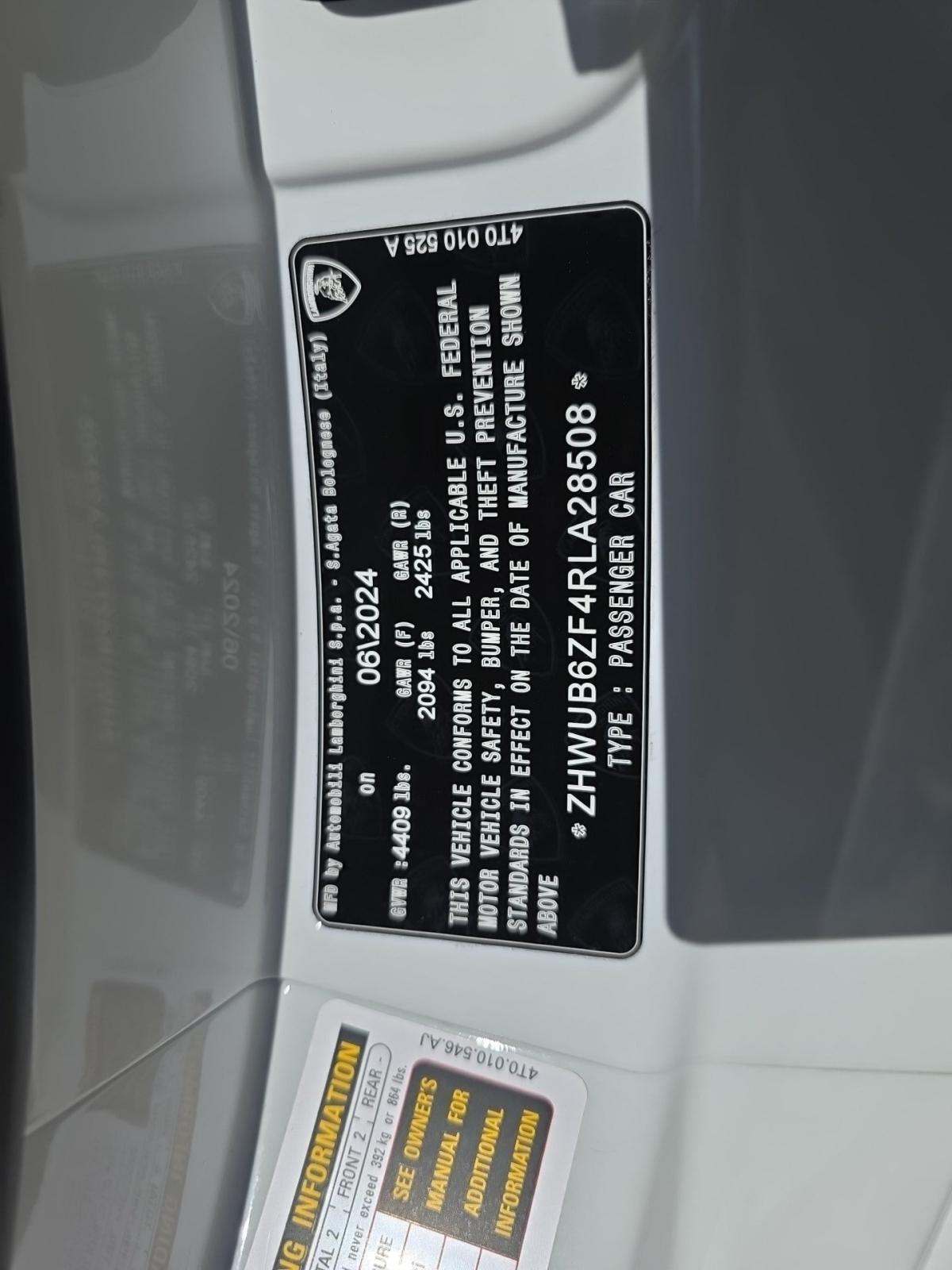 2024 Lamborghini Huracan Tecnica RWD