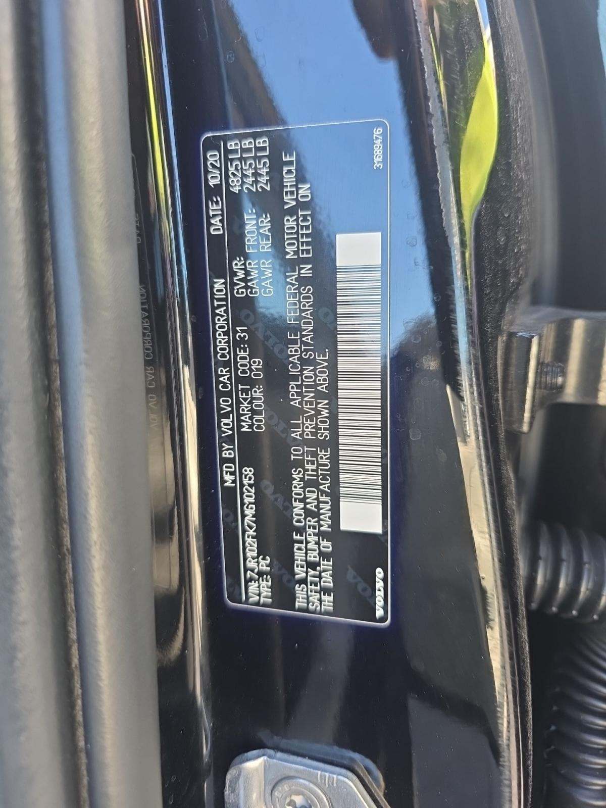 2021 Volvo S60 T5 Momentum FWD