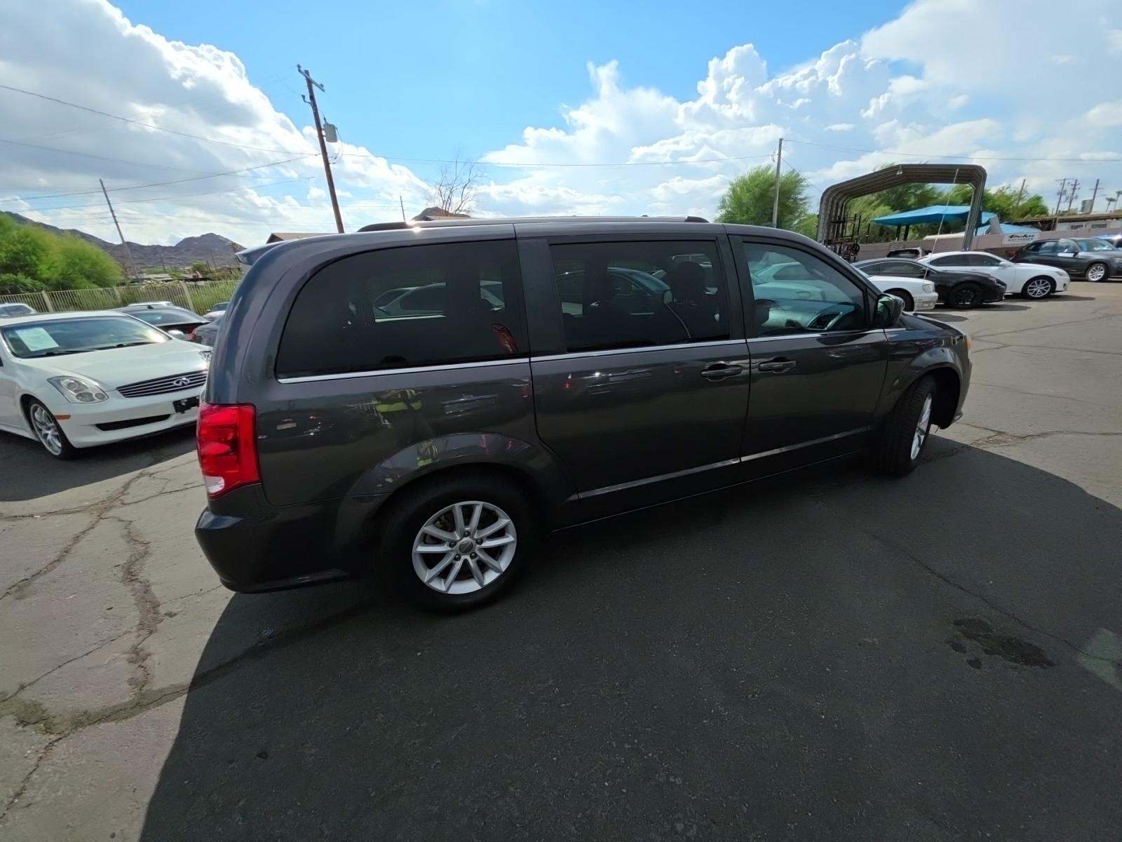 2019 Dodge Grand Caravan SXT FWD