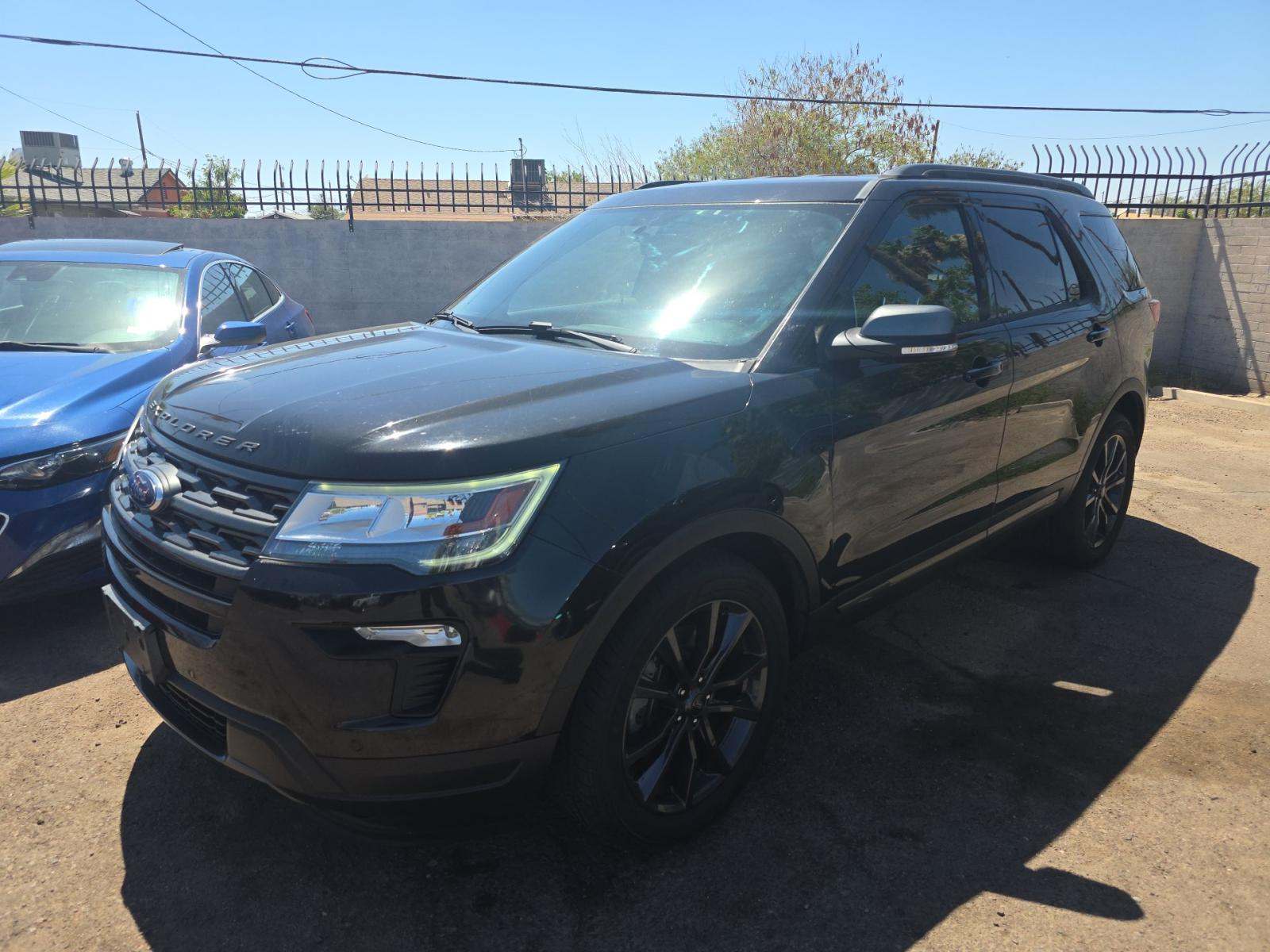 FORD EXPLORER - 1