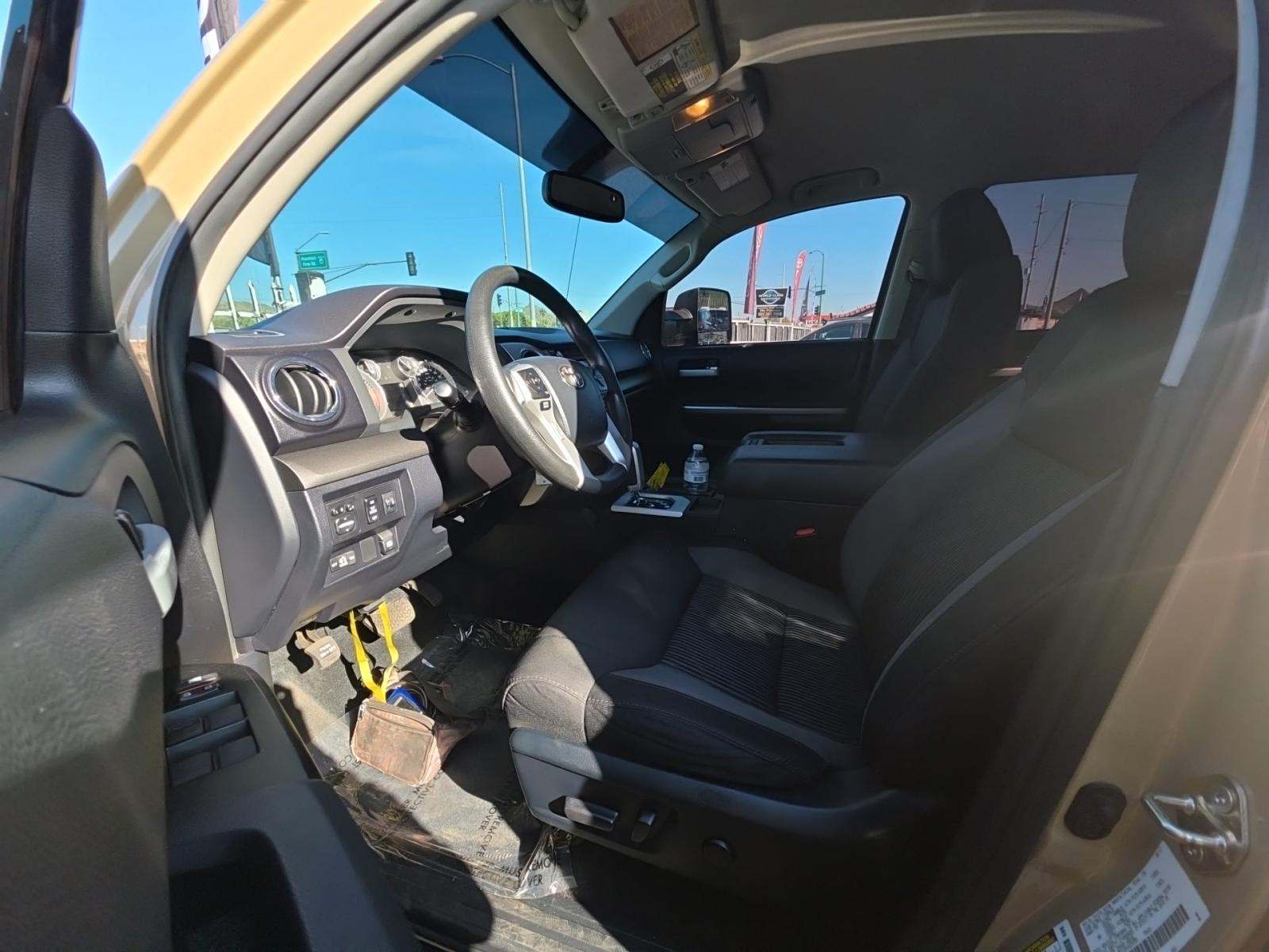 2017 Toyota Tundra SR5 AWD