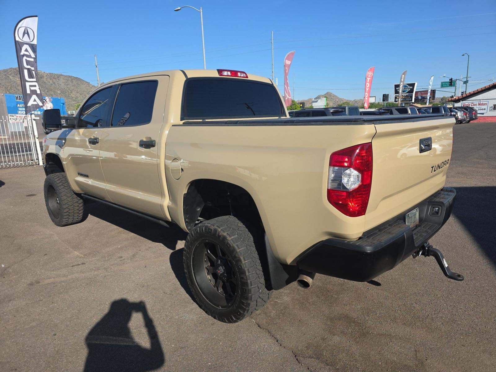 2017 Toyota Tundra SR5 AWD