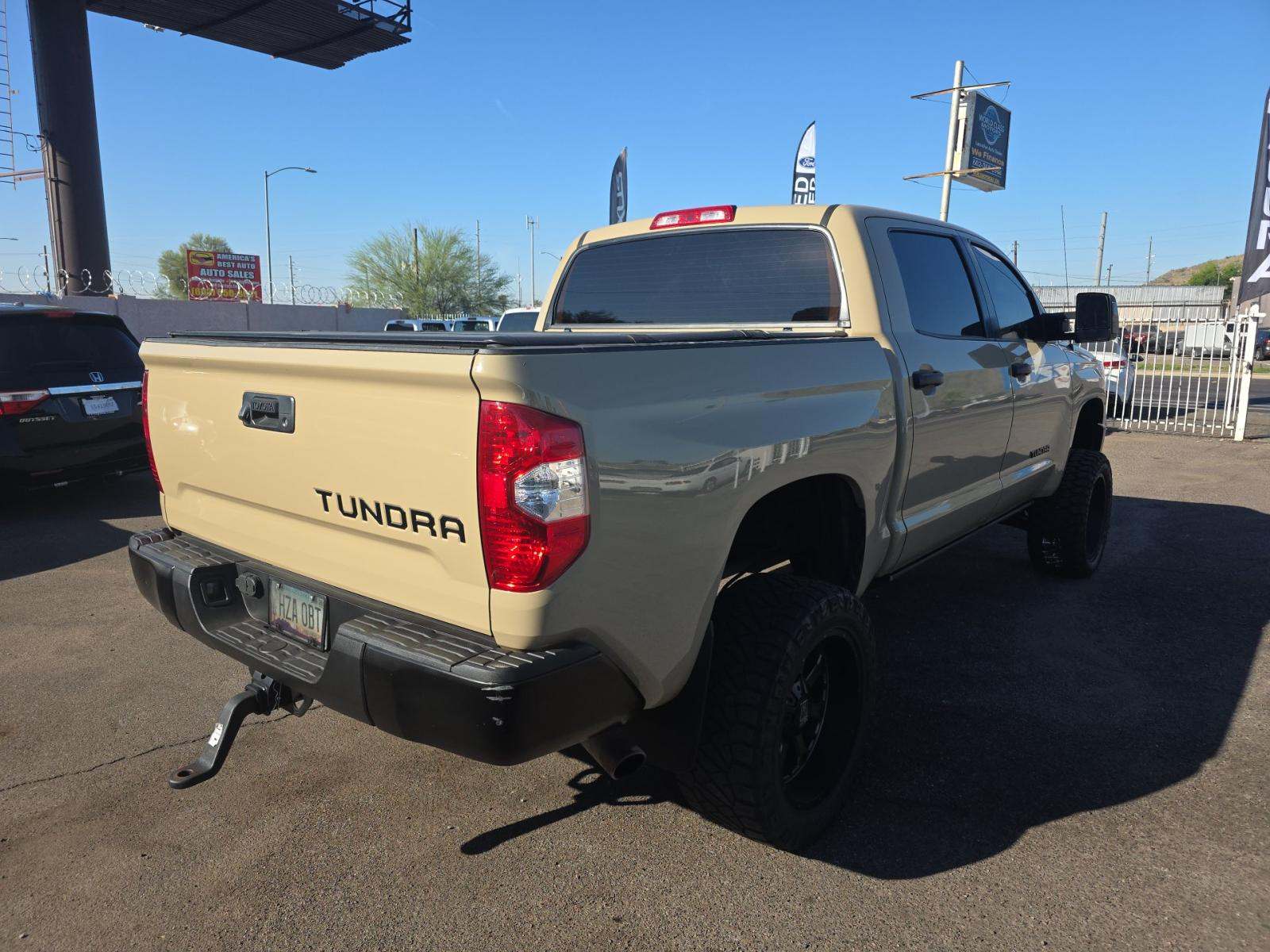 2017 Toyota Tundra SR5 AWD