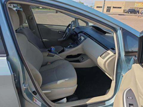 2014 Toyota Prius Two FWD