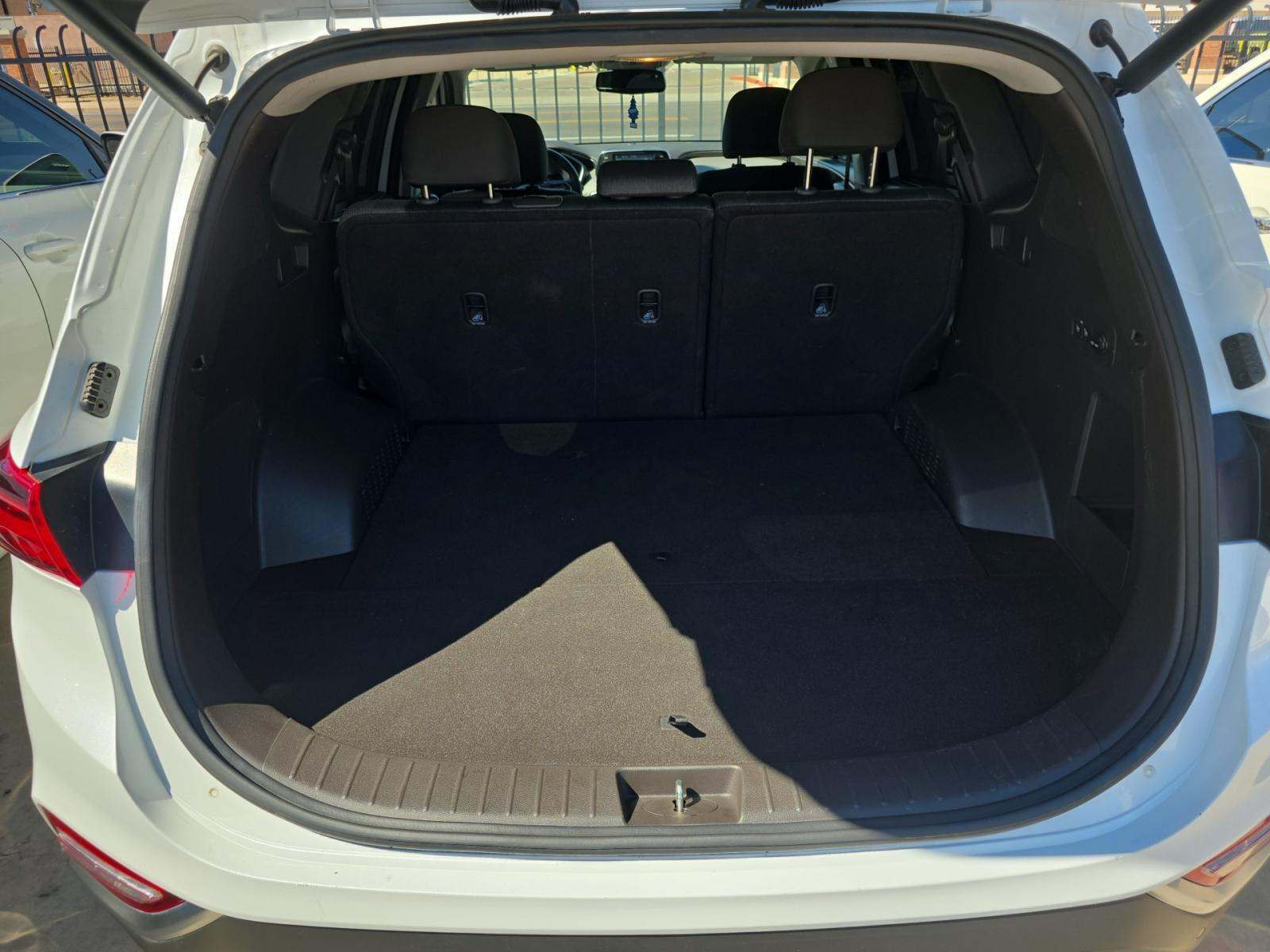 HYUNDAI SEL PLUS - 10