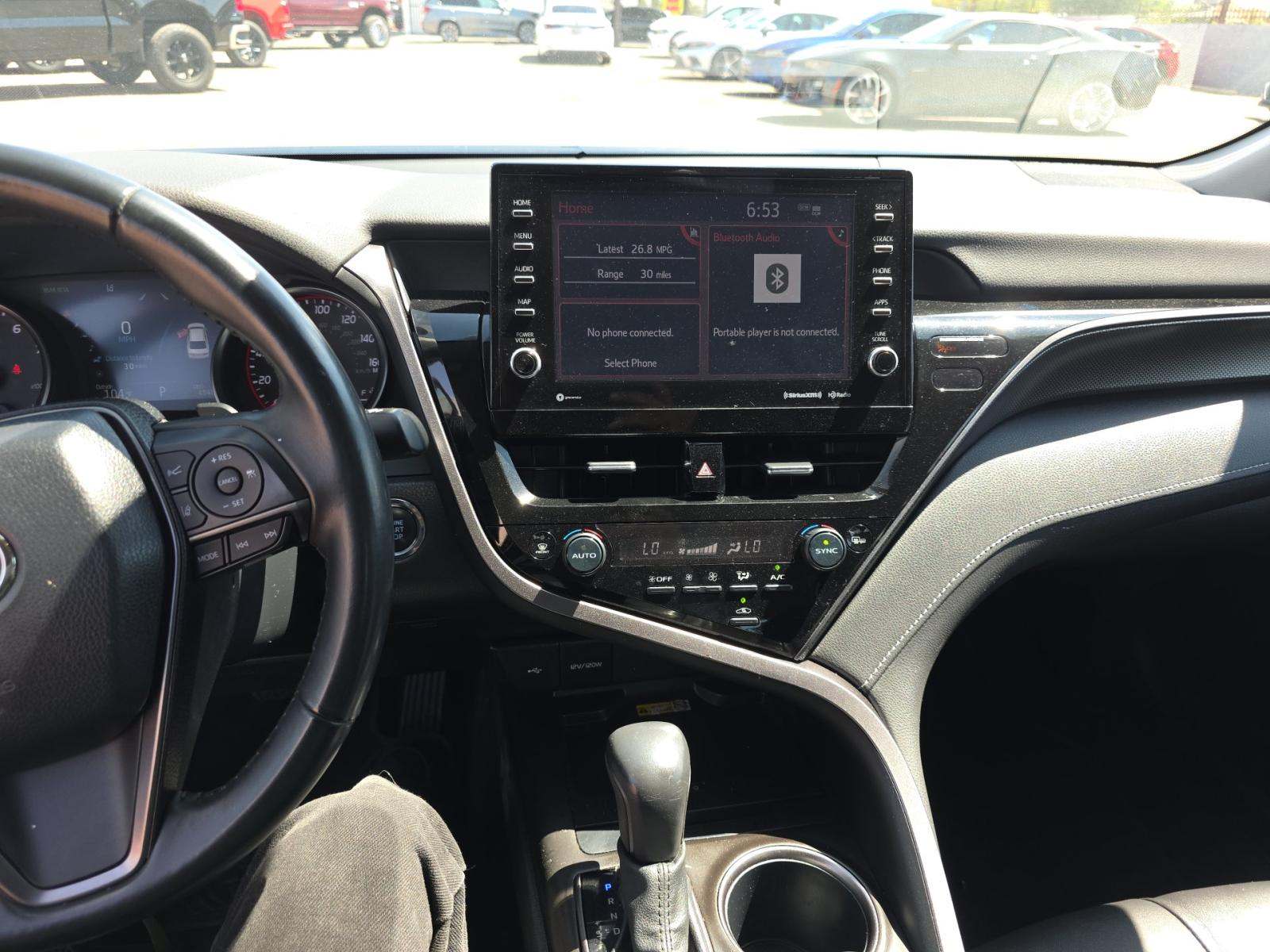 TOYOTA CAMRY - 10