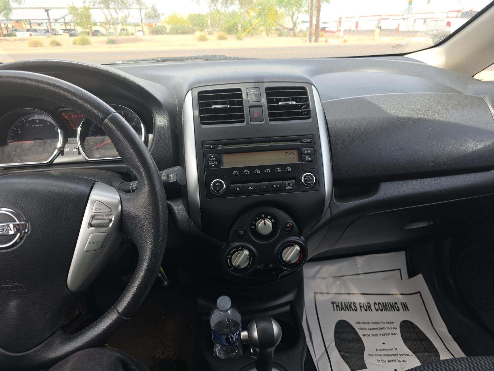 NISSAN VERSA NOTE - 10