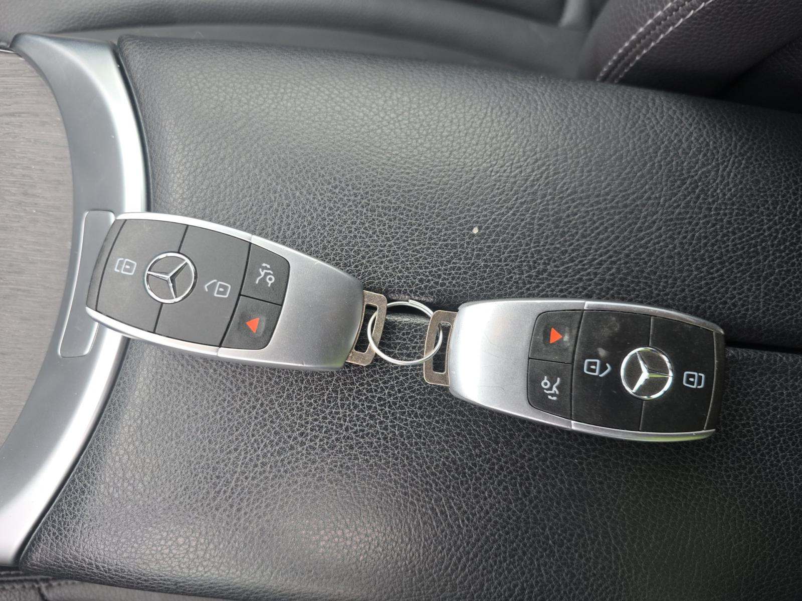 2020 Mercedes-Benz GLC GLC 300 RWD