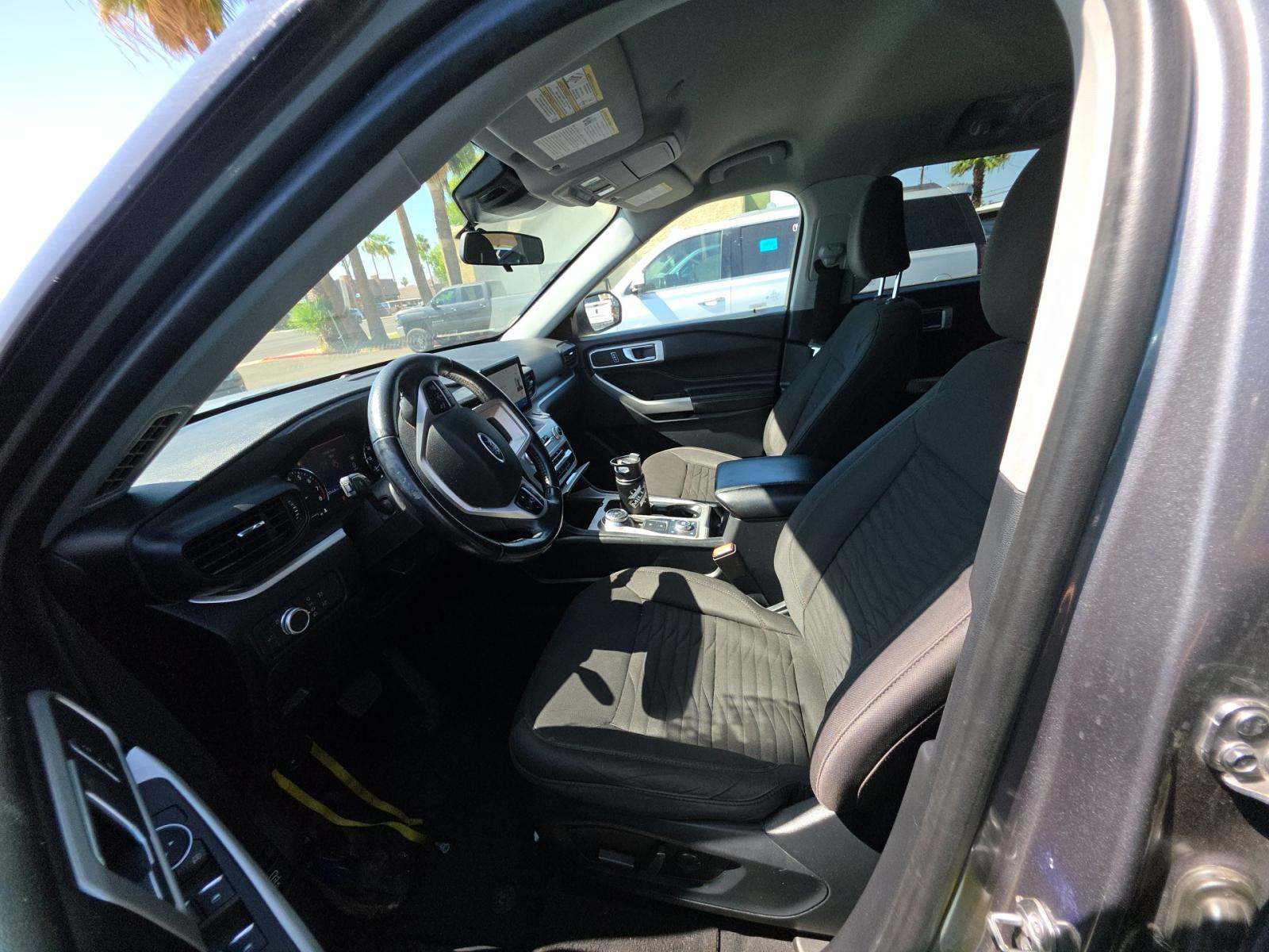 FORD EXPLORER - 6