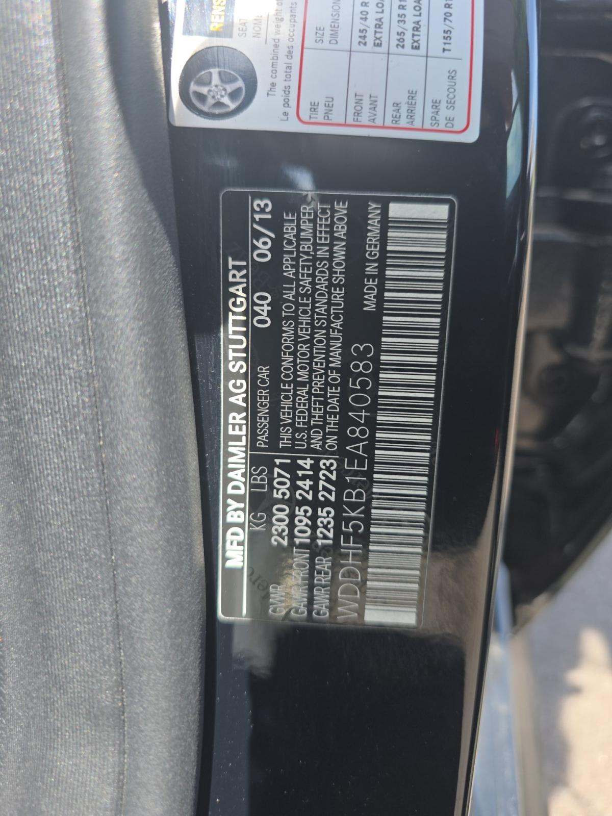 MERCEDES-BENZ E-CLASS - 5