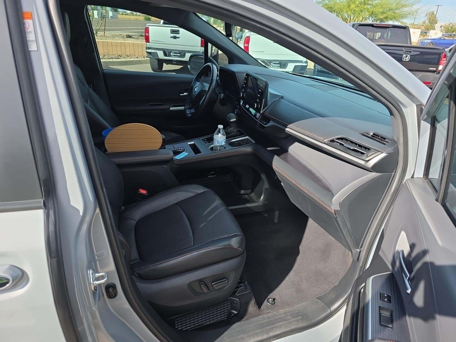 2024 Toyota Sienna XSE FWD