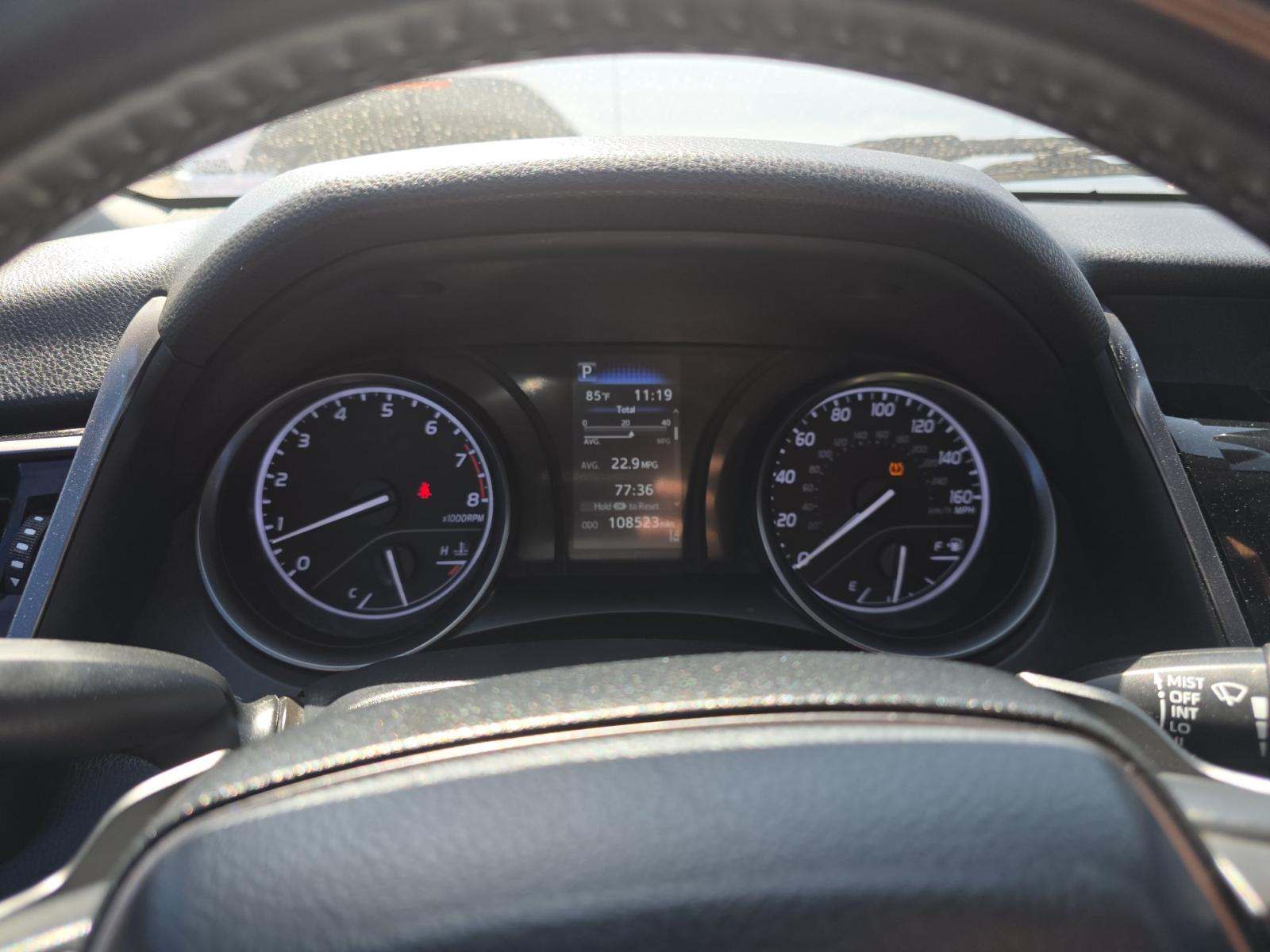 2021 Toyota Camry SE FWD