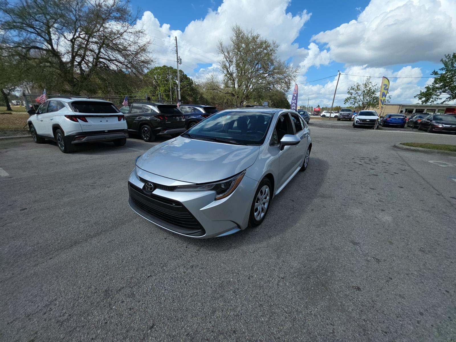 2024 Toyota Corolla LE FWD