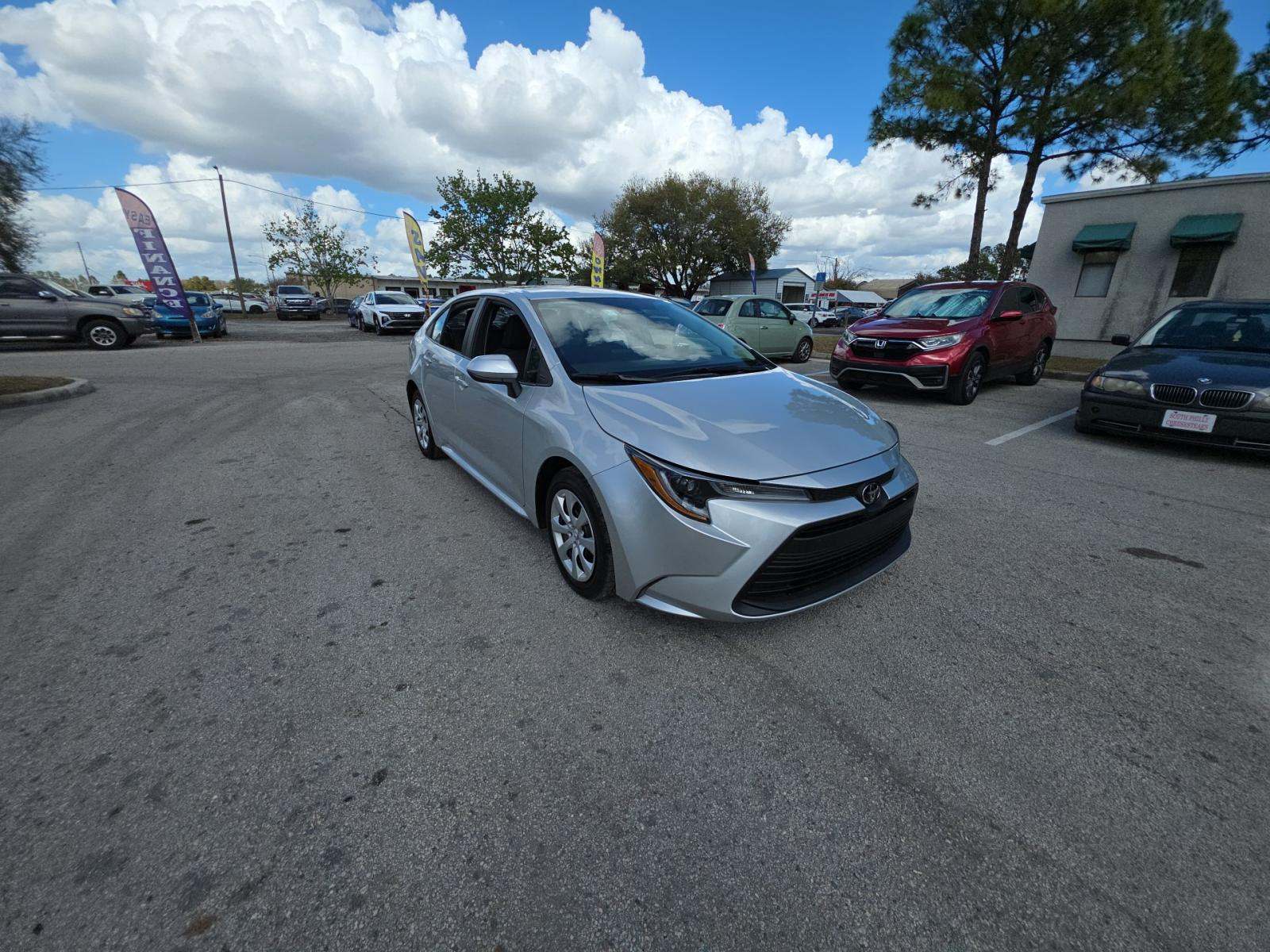 2024 Toyota Corolla LE FWD