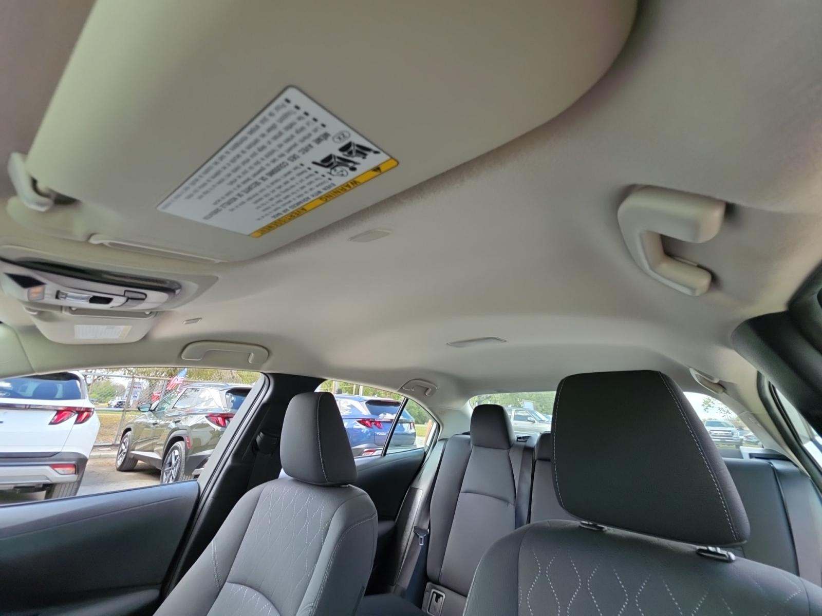 2024 Toyota Corolla LE FWD