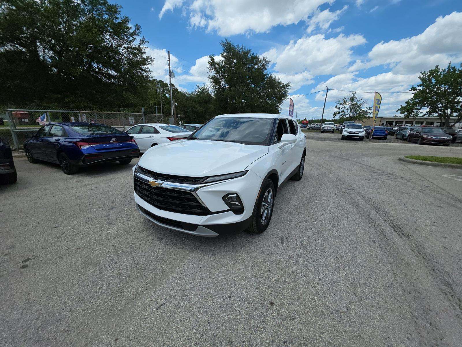 CHEVROLET BLAZER - 1
