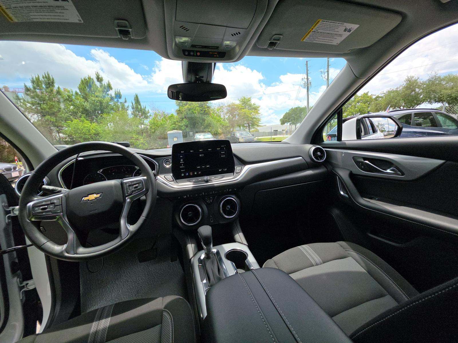 CHEVROLET BLAZER - 10