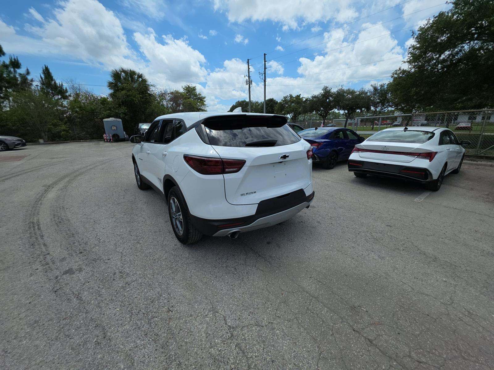 CHEVROLET BLAZER - 2