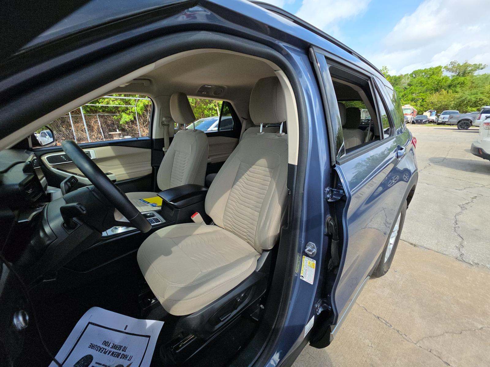 FORD EXPLORER - 6