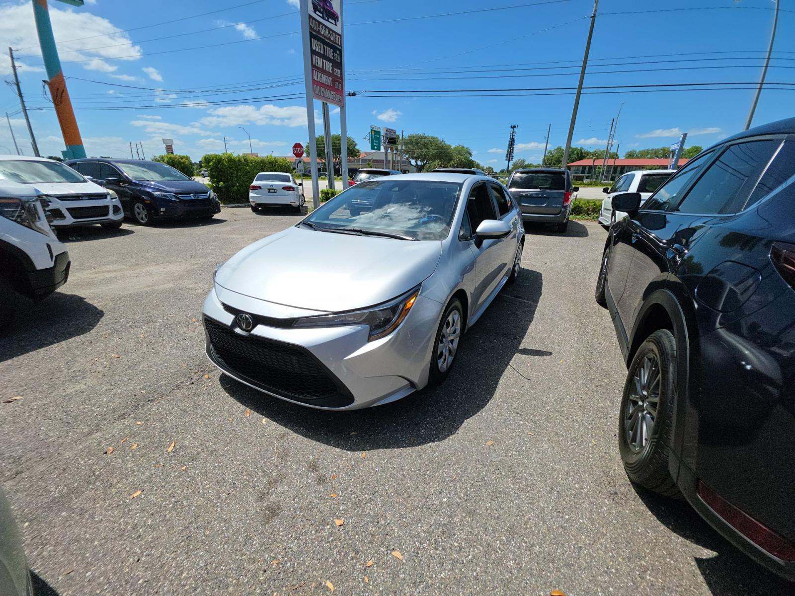 2021 Toyota Corolla LE FWD