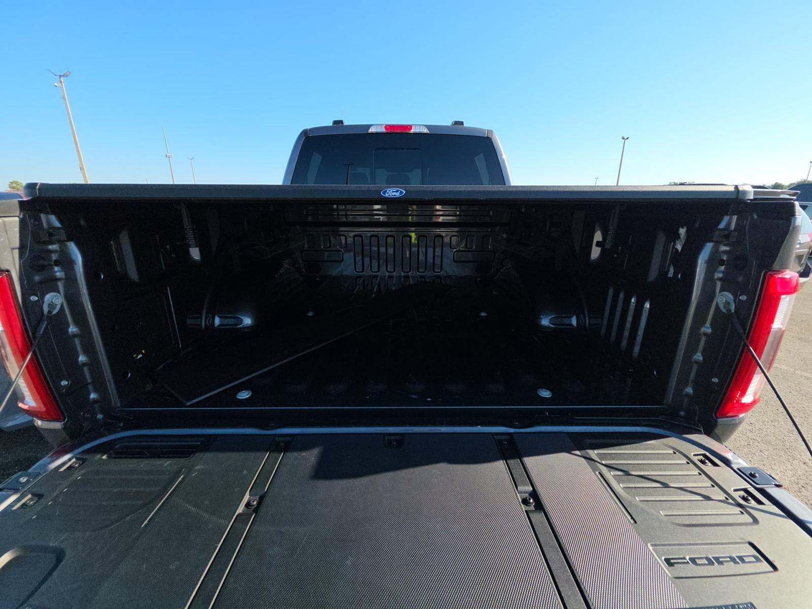 2022 Ford F-150 Lariat AWD