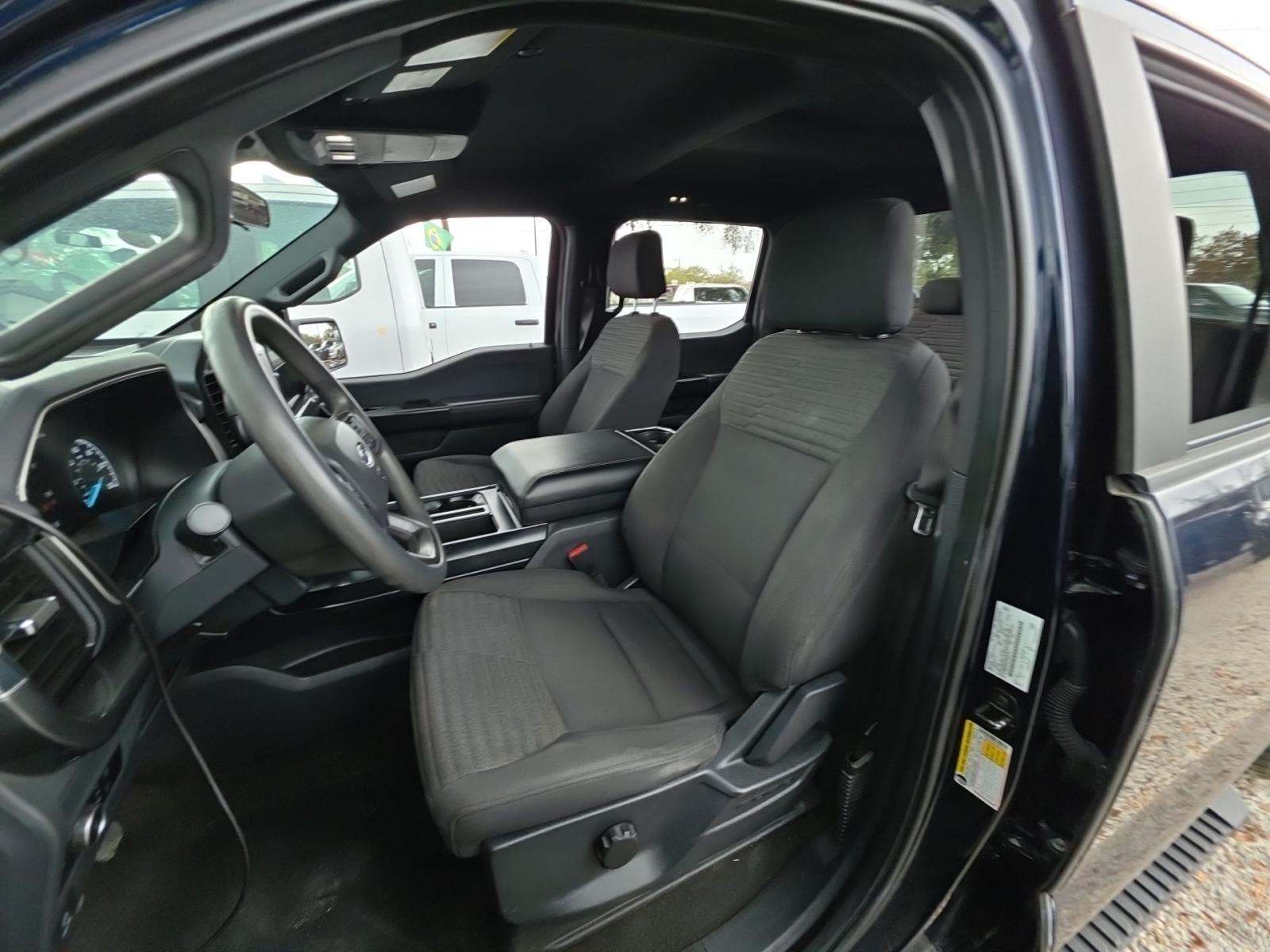 2023 Ford F-150 XL AWD