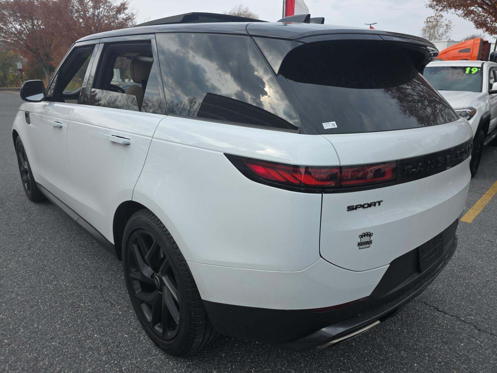 2023 Land Rover Range Rover Sport SE AWD