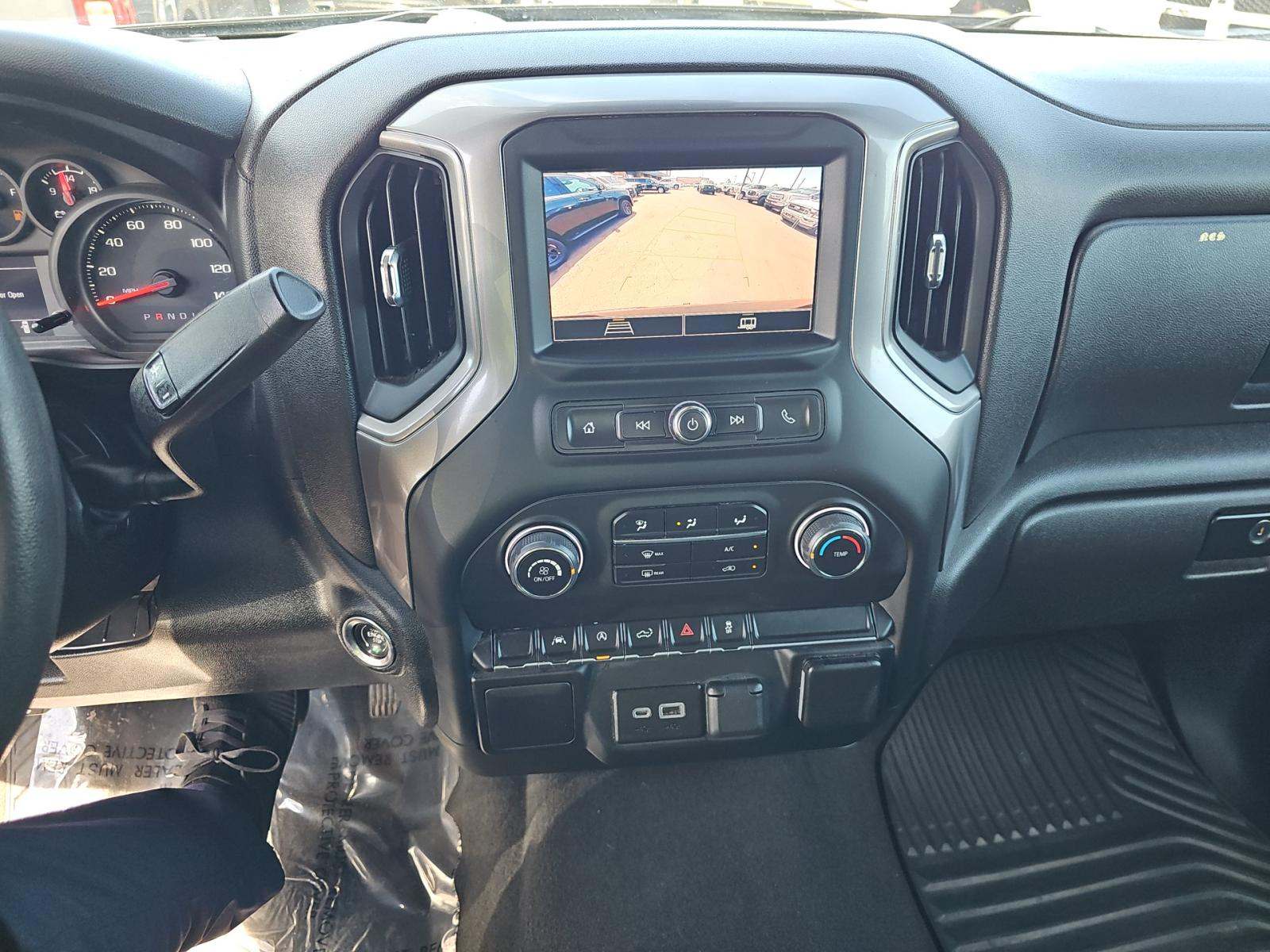 2023 Chevrolet Silverado 1500 Custom AWD