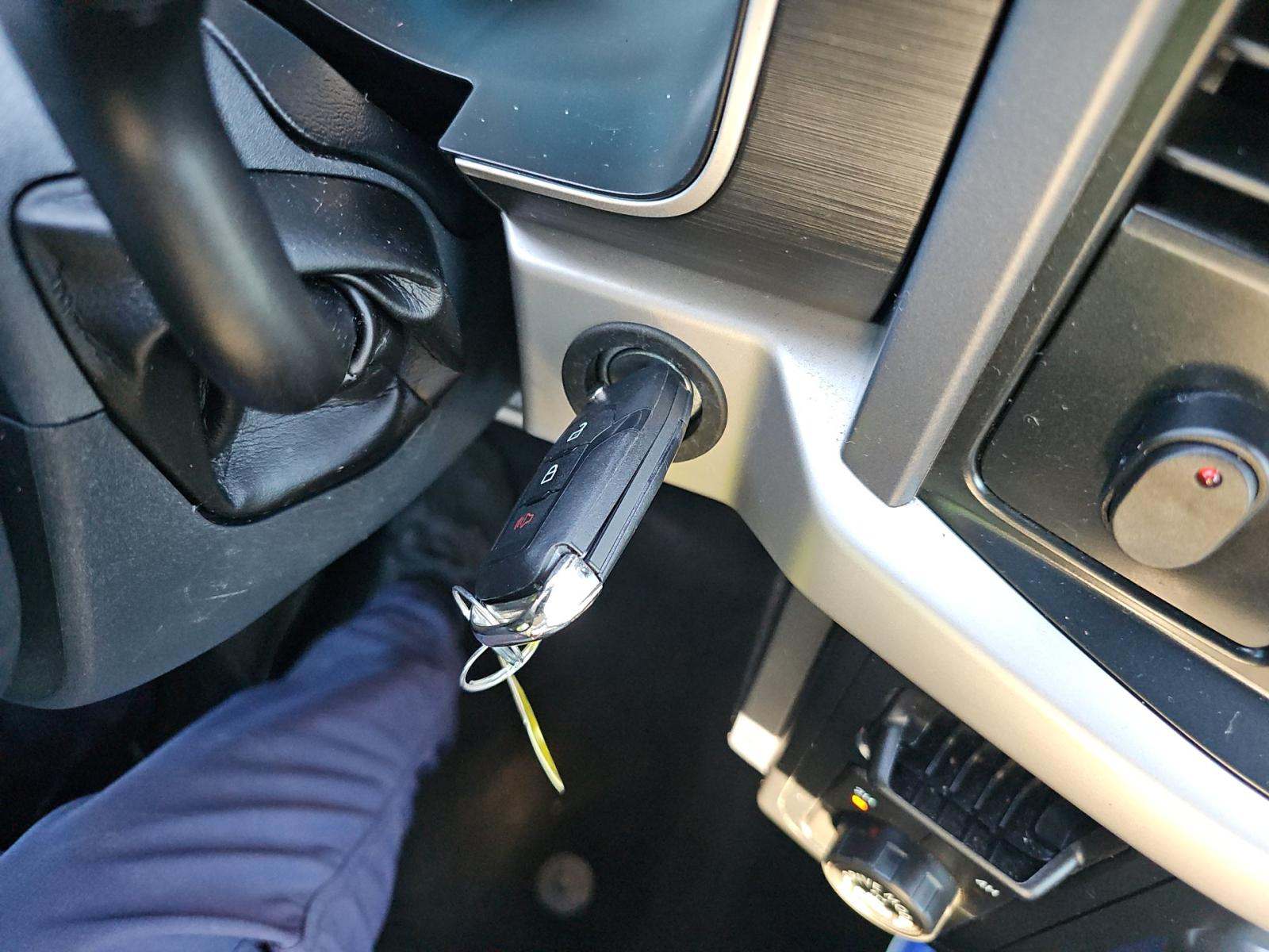 2023 Ford F-150 XLT AWD