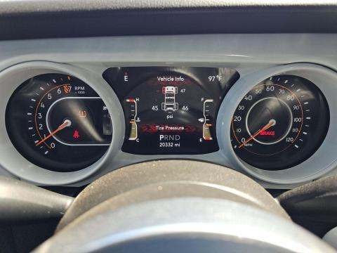 JEEP UNLIMITED SAHARA - 8