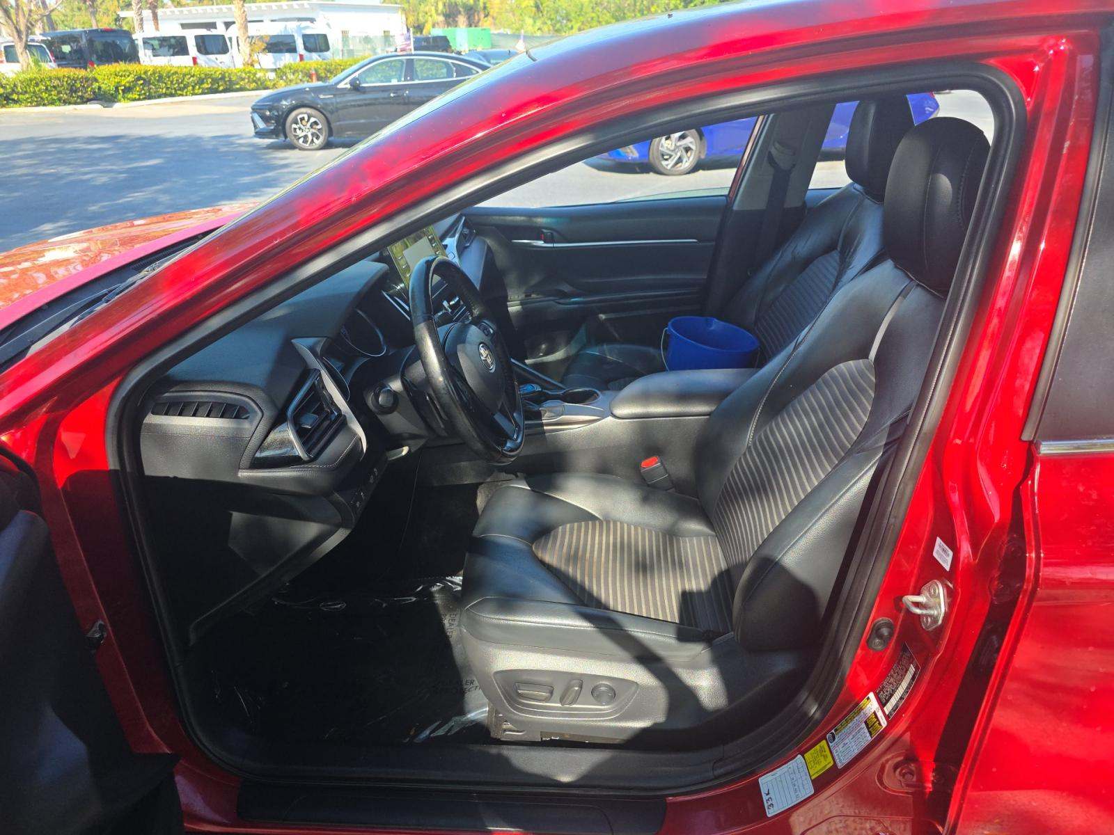 2021 Toyota Camry SE FWD