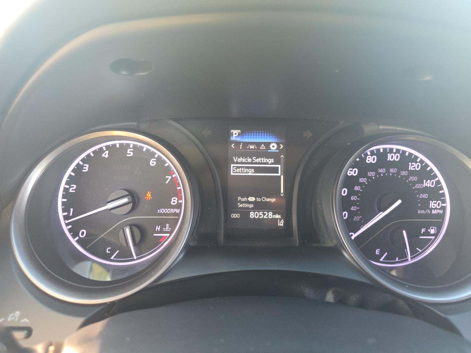 2021 Toyota Camry SE FWD