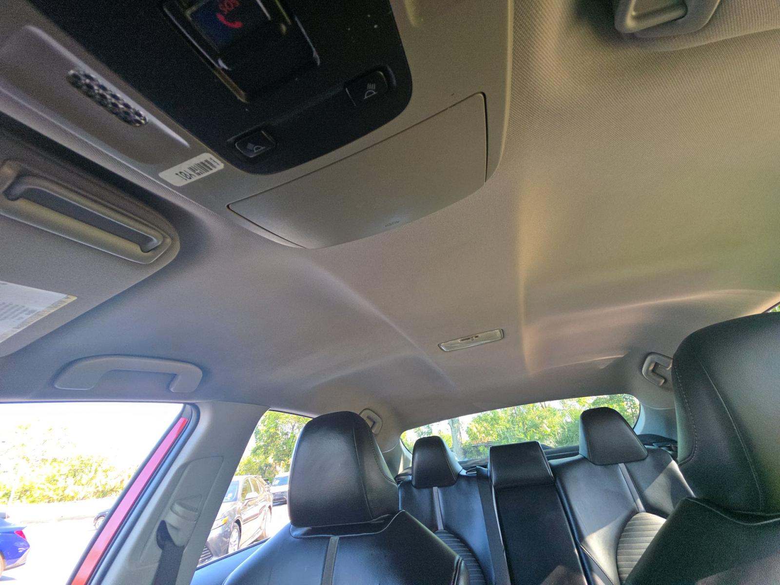 2021 Toyota Camry SE FWD