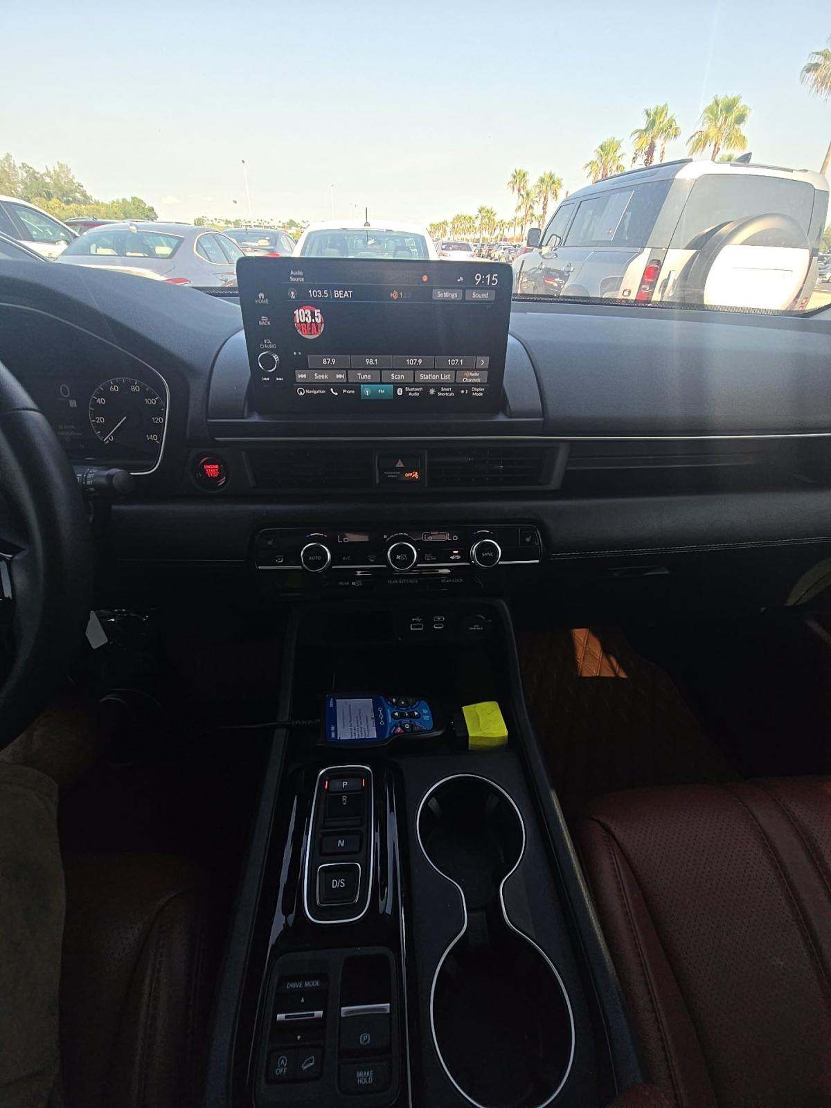 2025 Honda Pilot Touring AWD