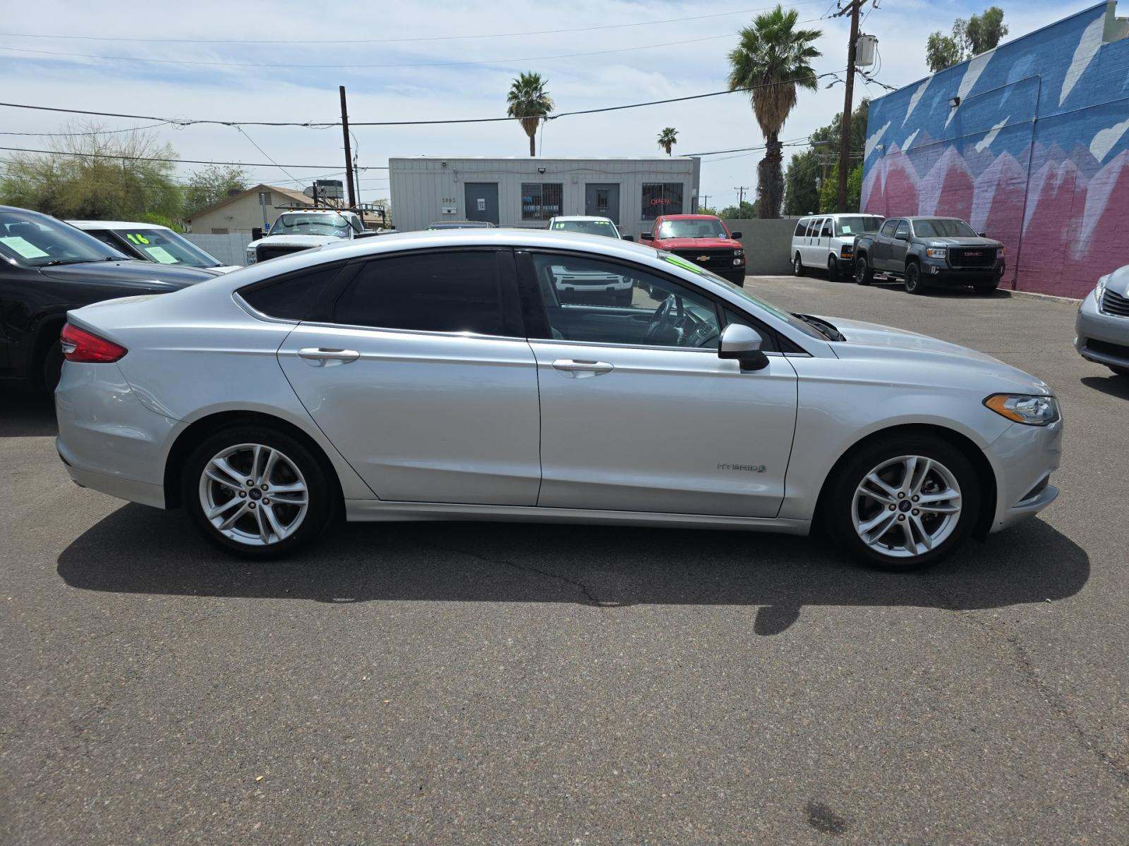 FORD FUSION - 4