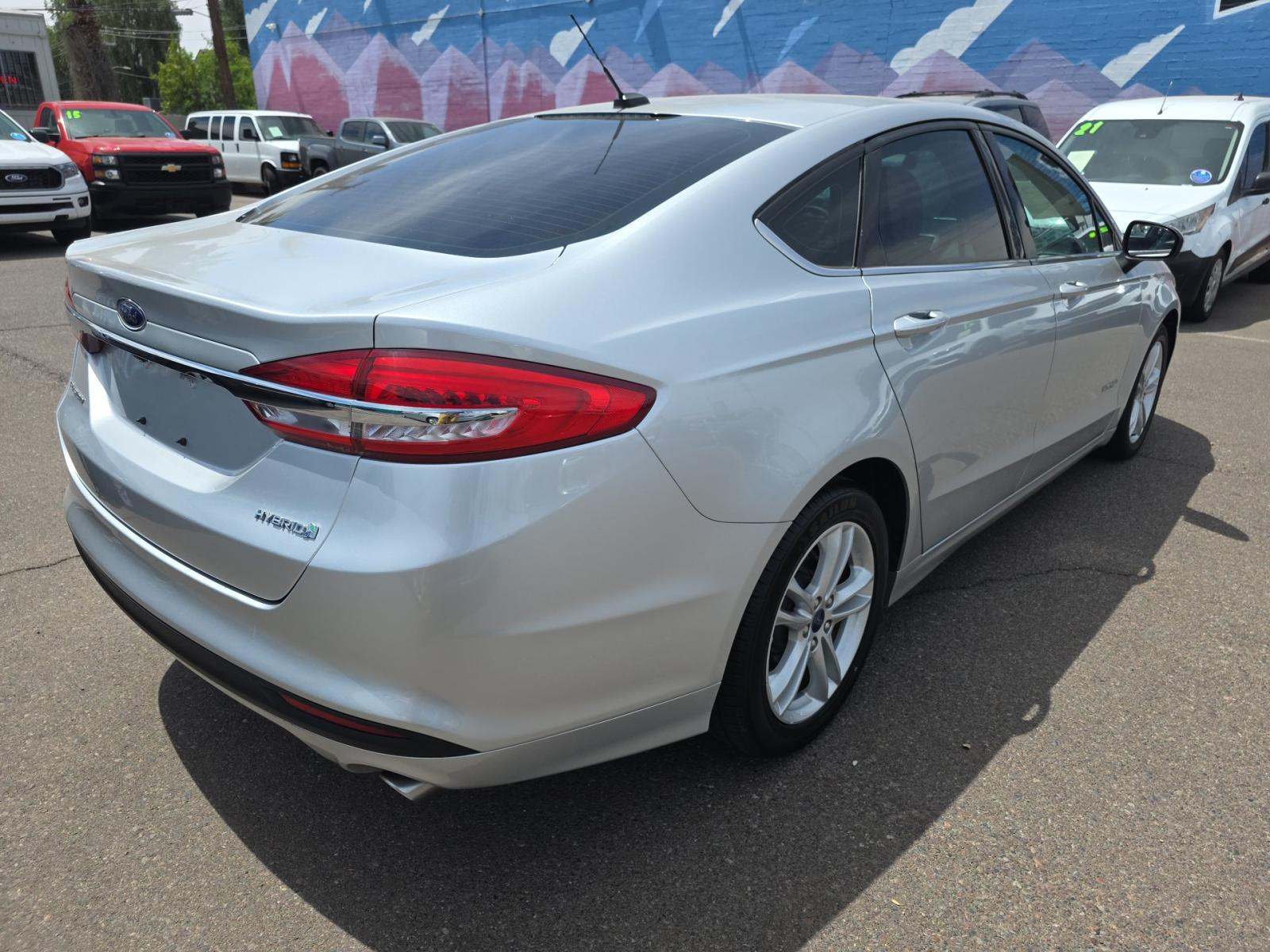 FORD FUSION - 3