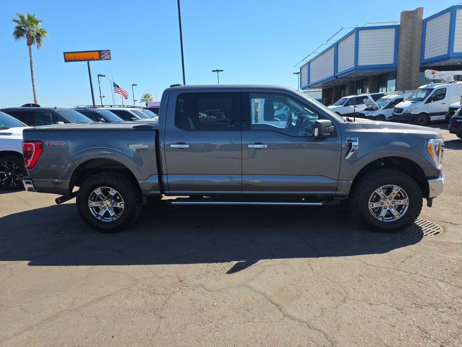 2023 Ford F-150 XLT AWD