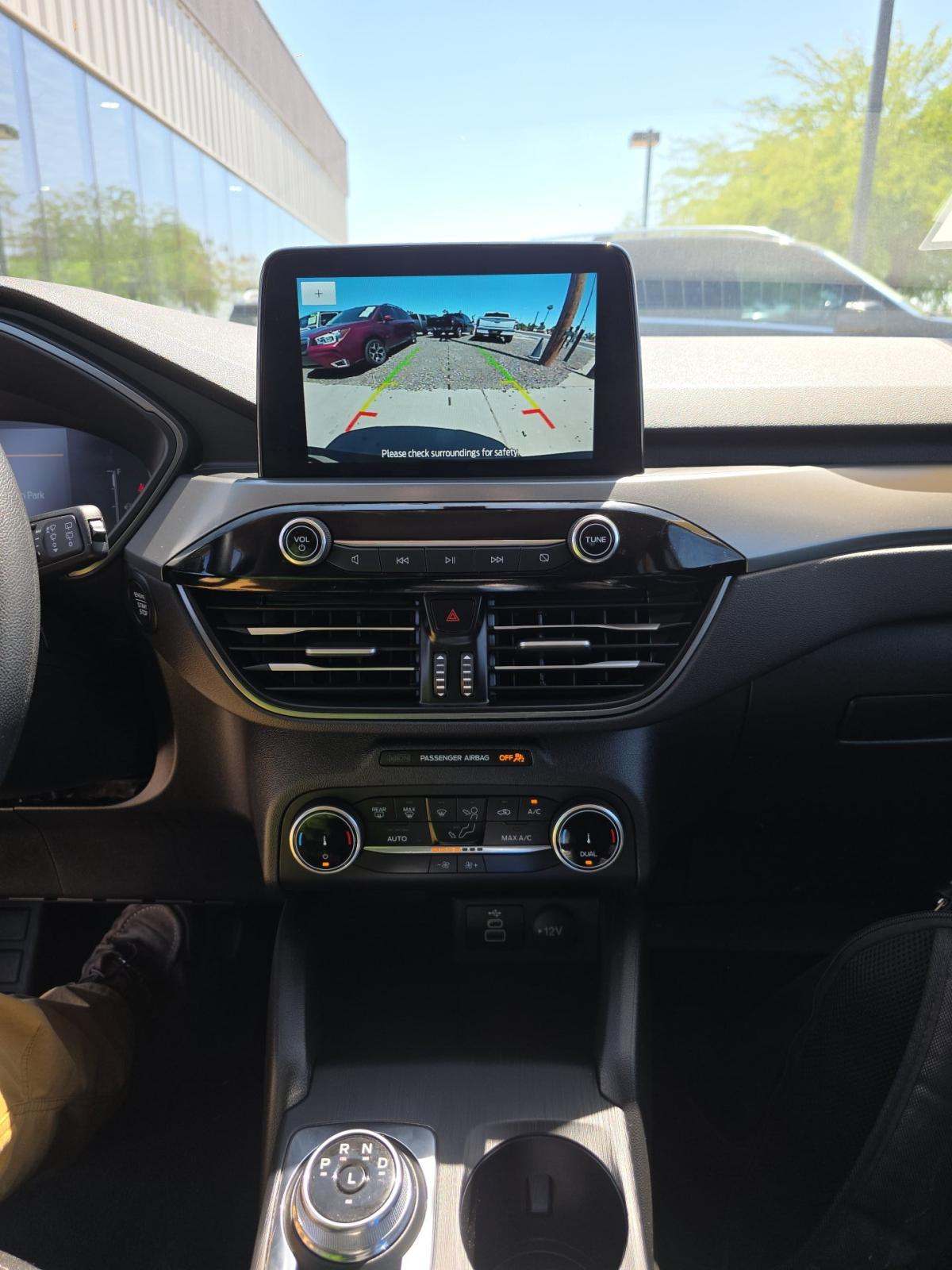 FORD ESCAPE - 10