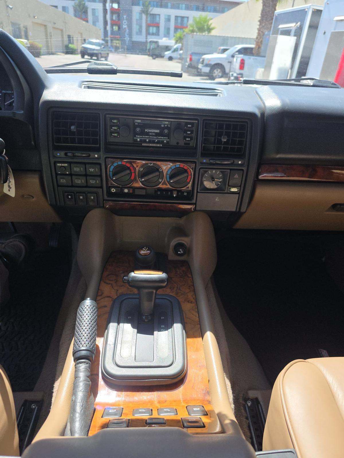 LAND ROVER RANGE ROVER - 10