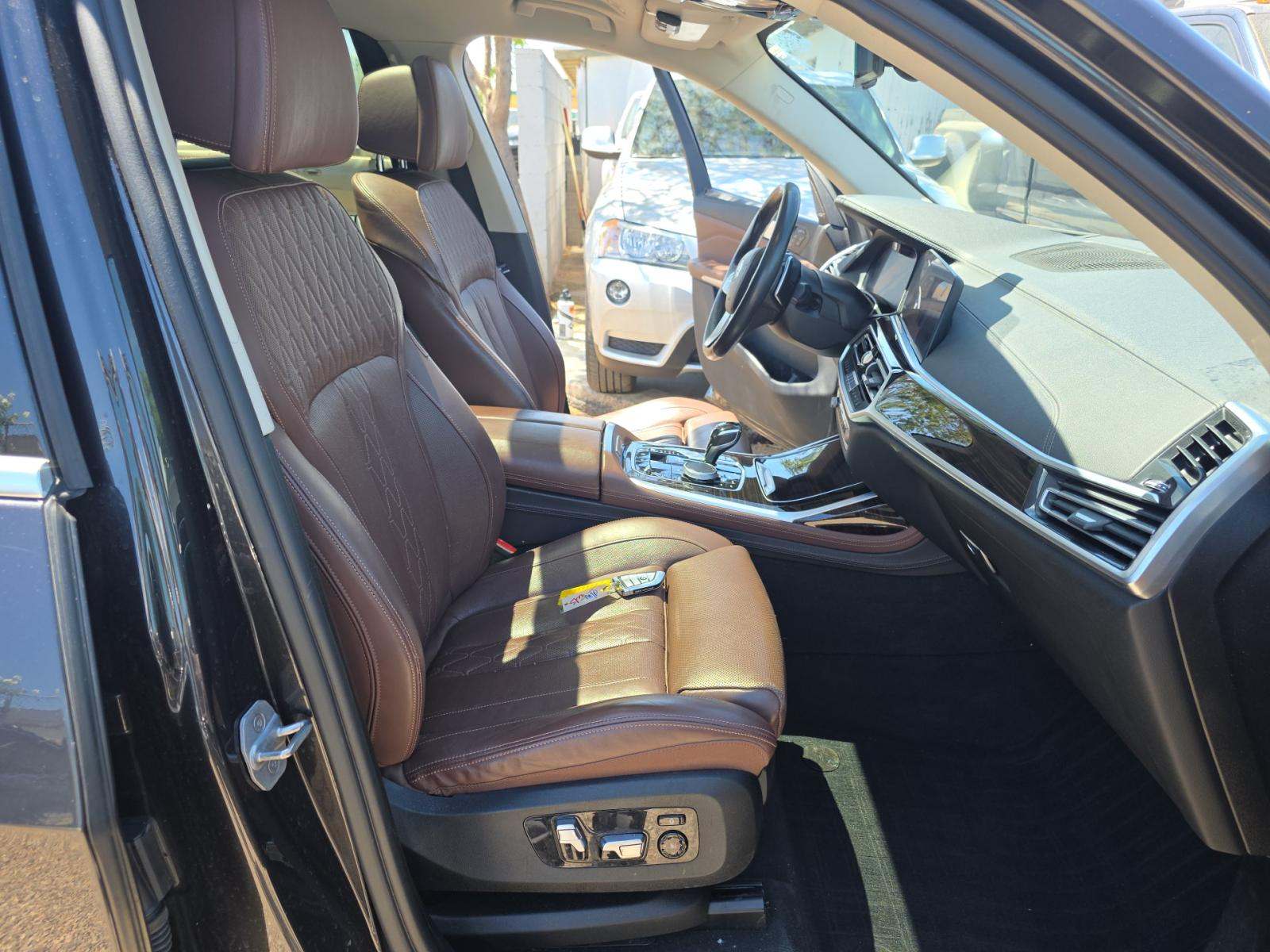 2020 BMW X7 xDrive40i AWD