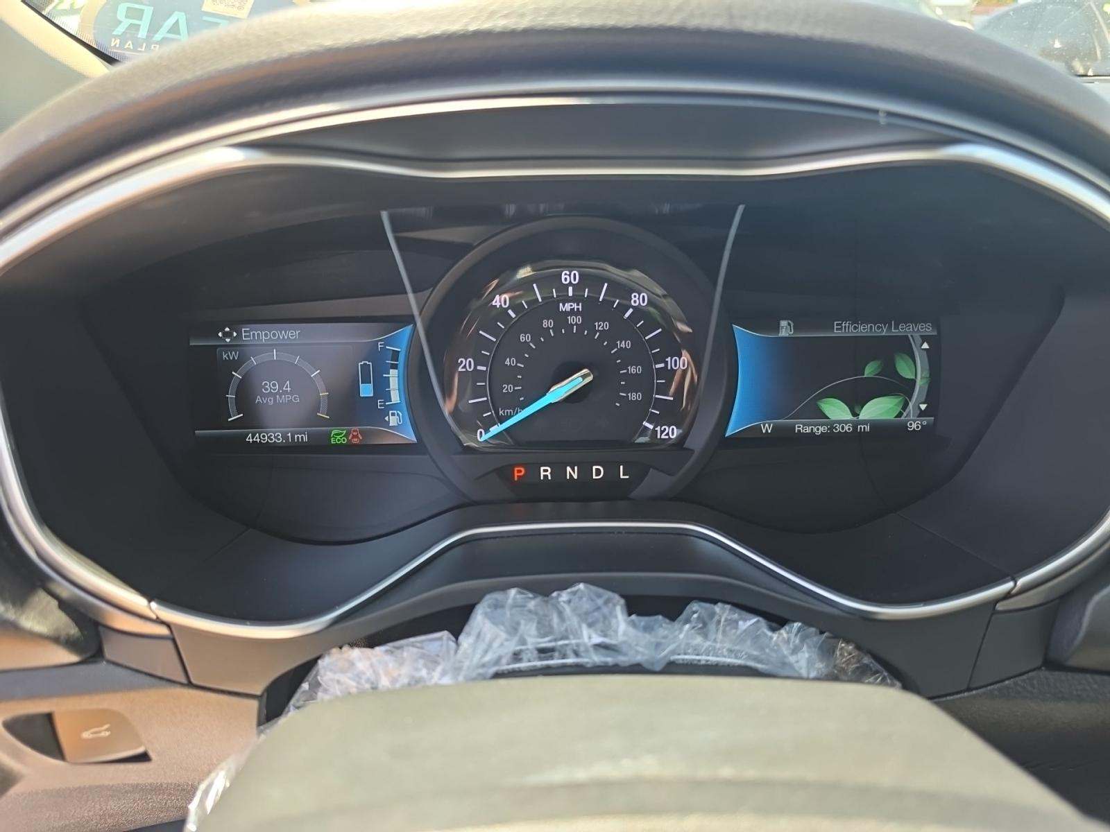 FORD FUSION - 9