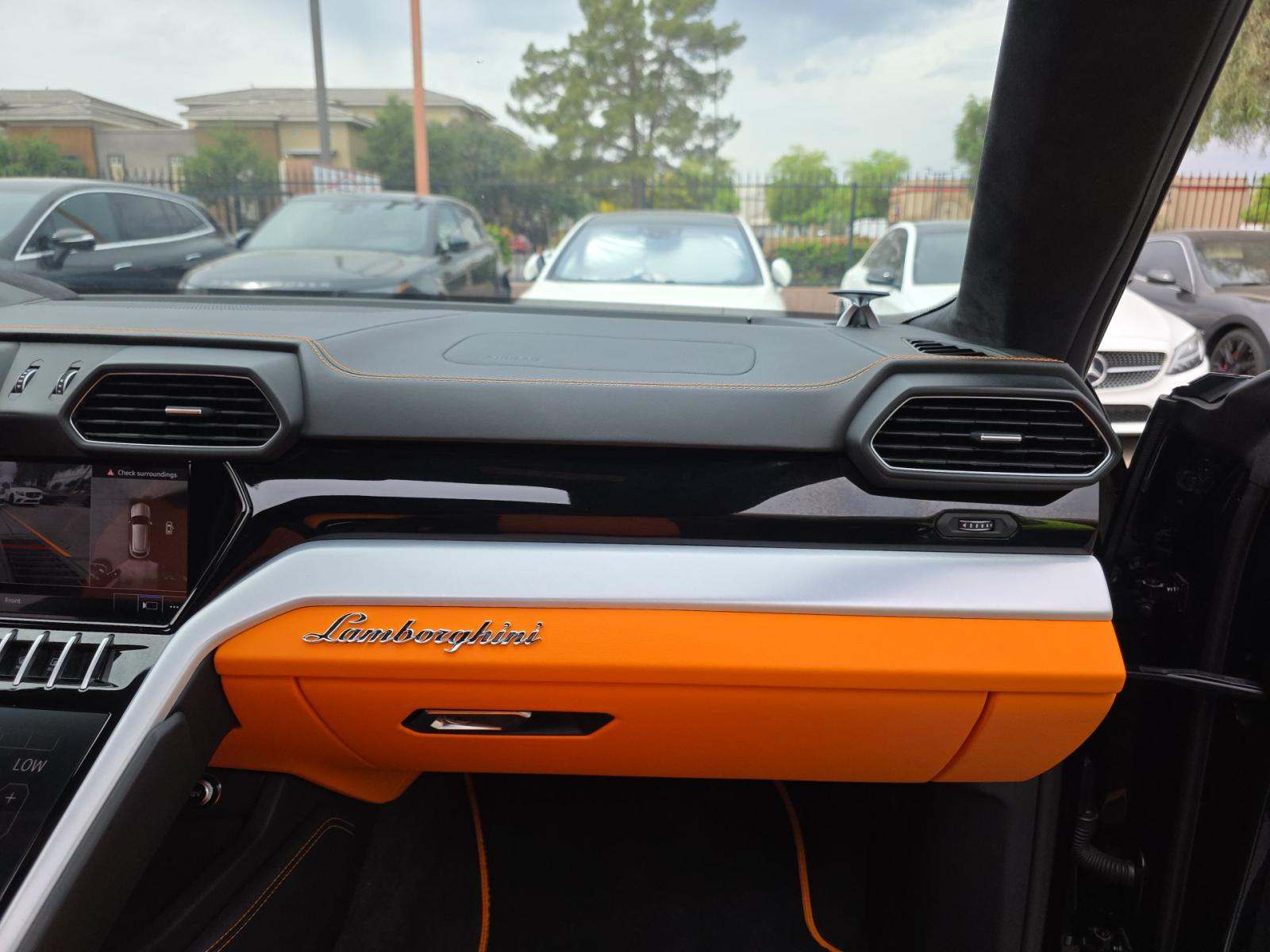 2020 Lamborghini Urus Base AWD