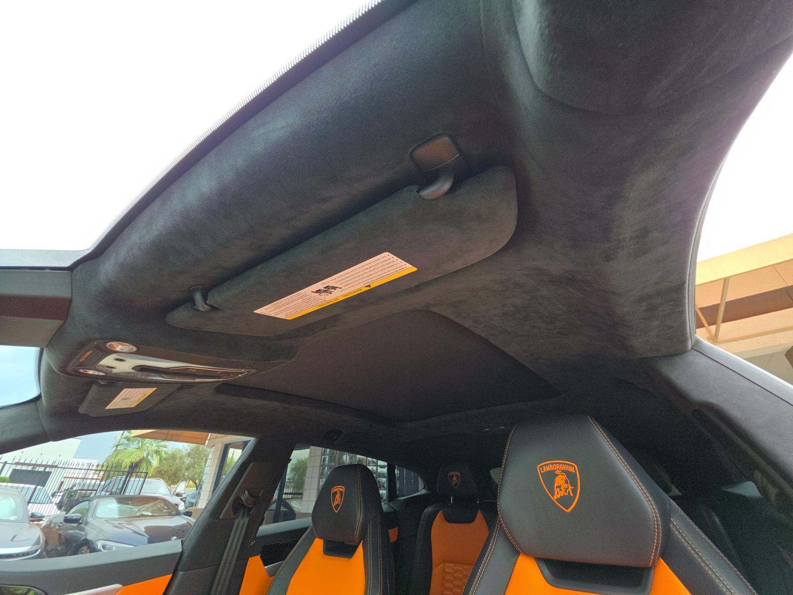 2020 Lamborghini Urus Base AWD