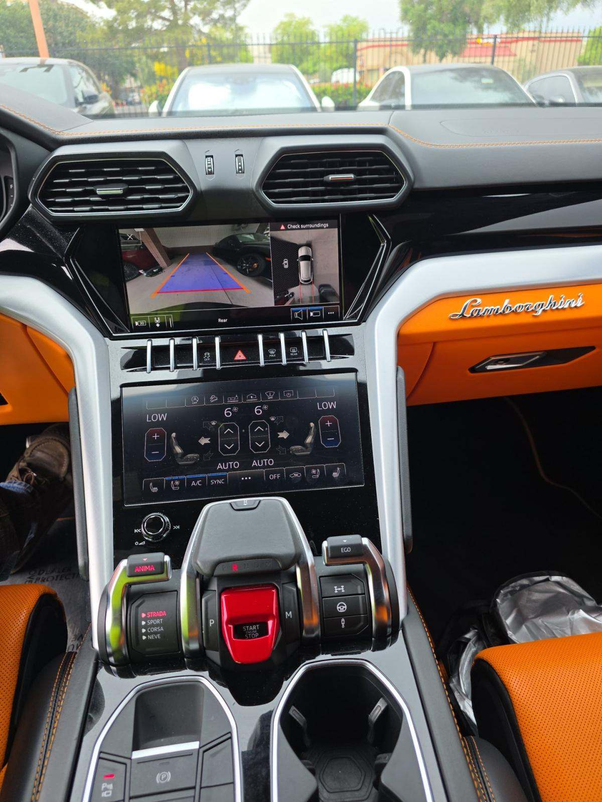 2020 Lamborghini Urus Base AWD