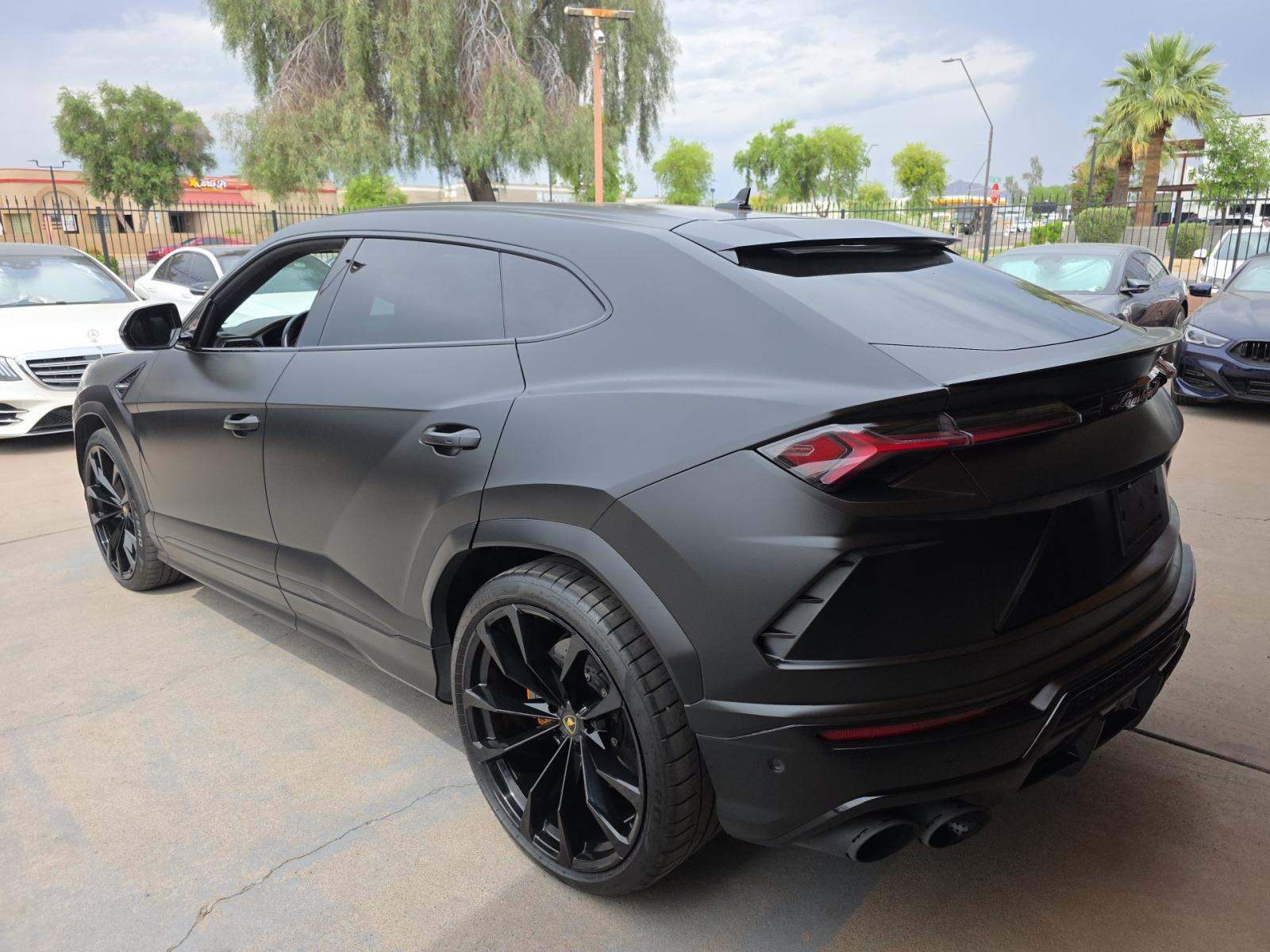 2020 Lamborghini Urus Base AWD