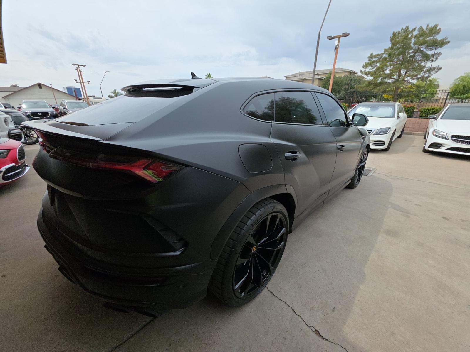 2020 Lamborghini Urus Base AWD