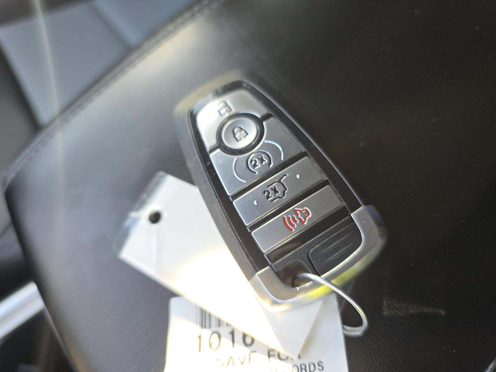 FORD EXPLORER - 8